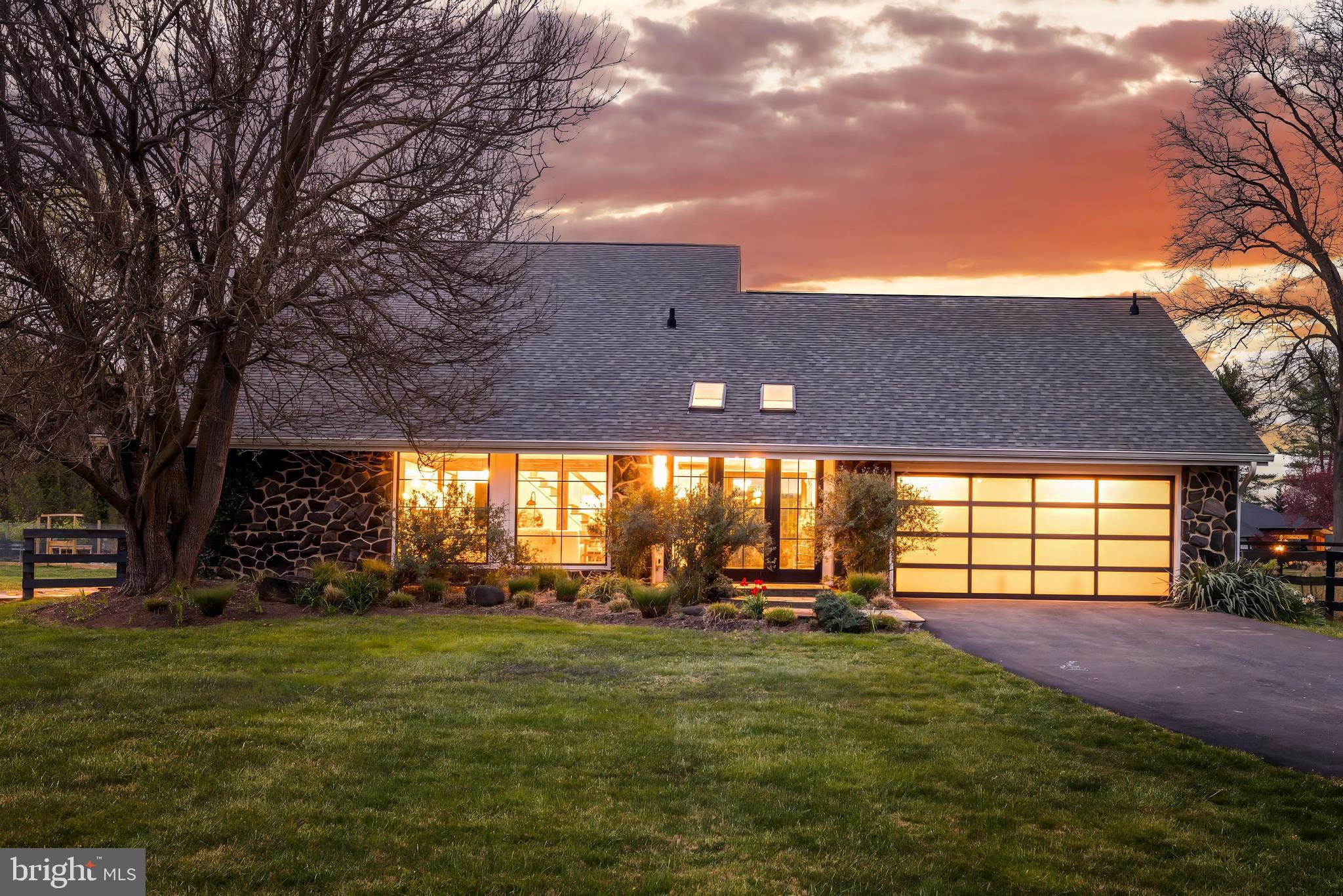 256 Bliss Ln