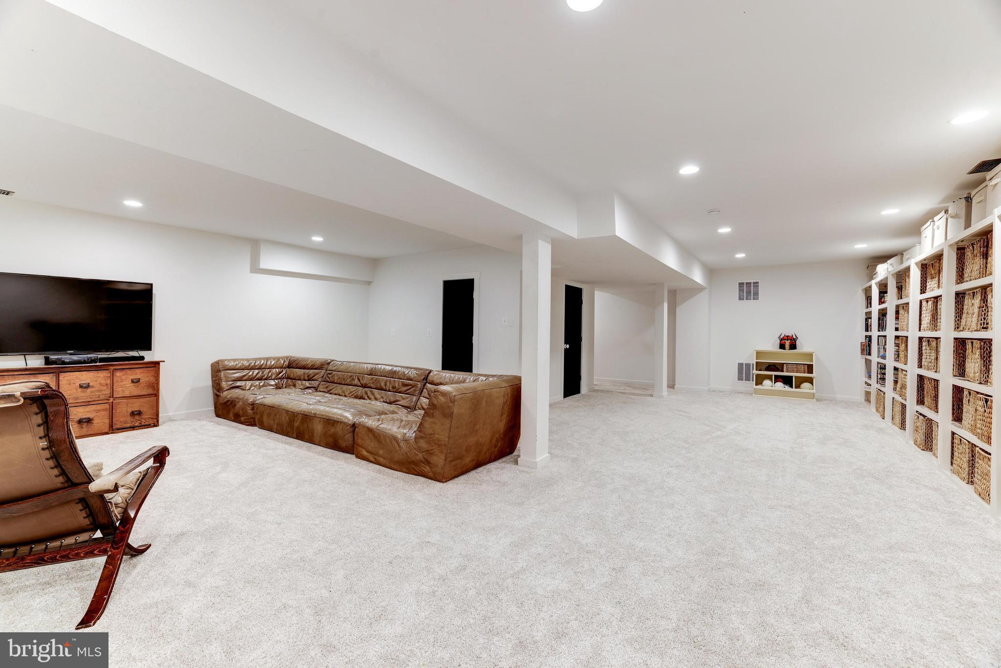 256 Bliss Ln