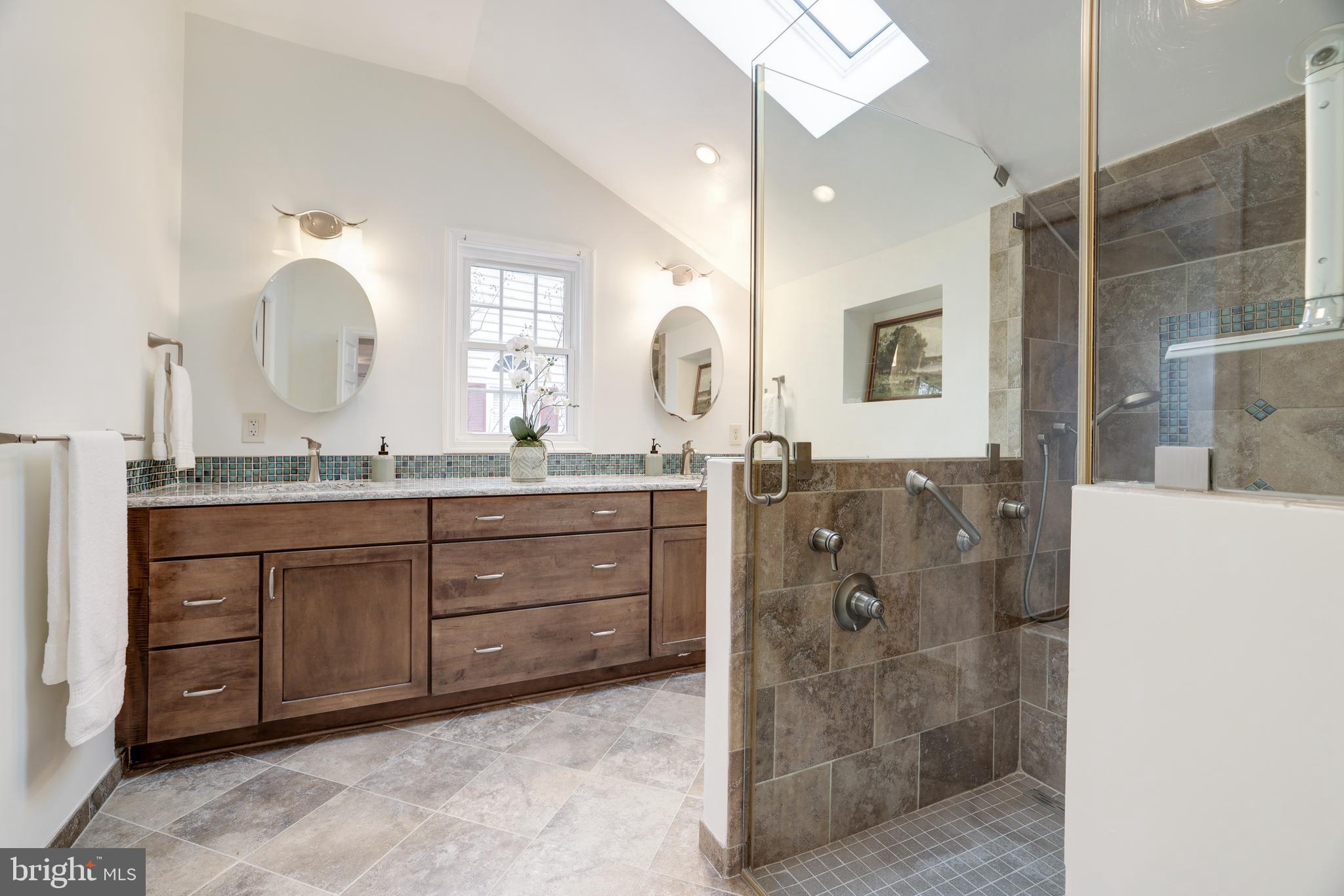 5416 POINT LONGSTREET WAY