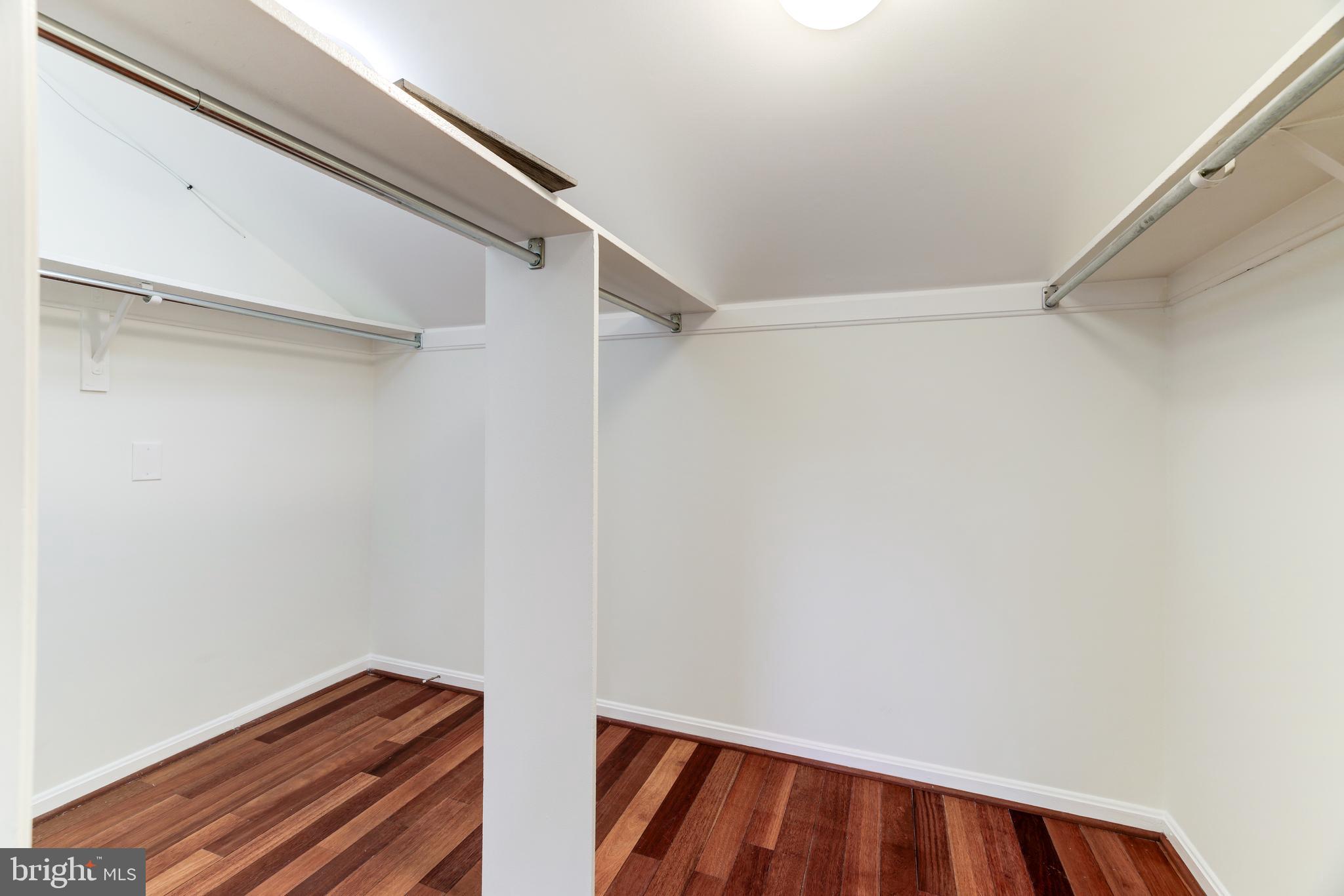 5416 POINT LONGSTREET WAY