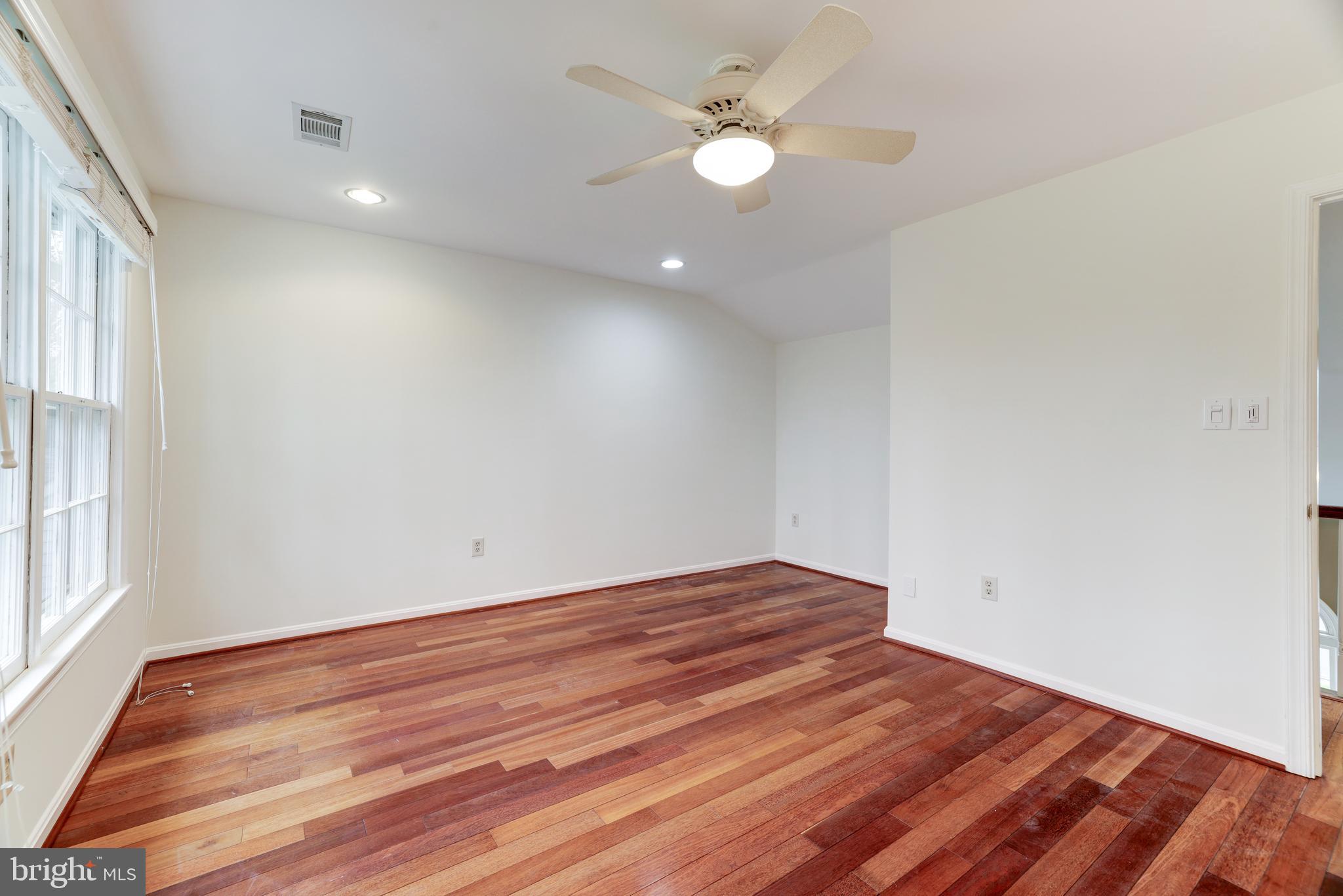 5416 POINT LONGSTREET WAY