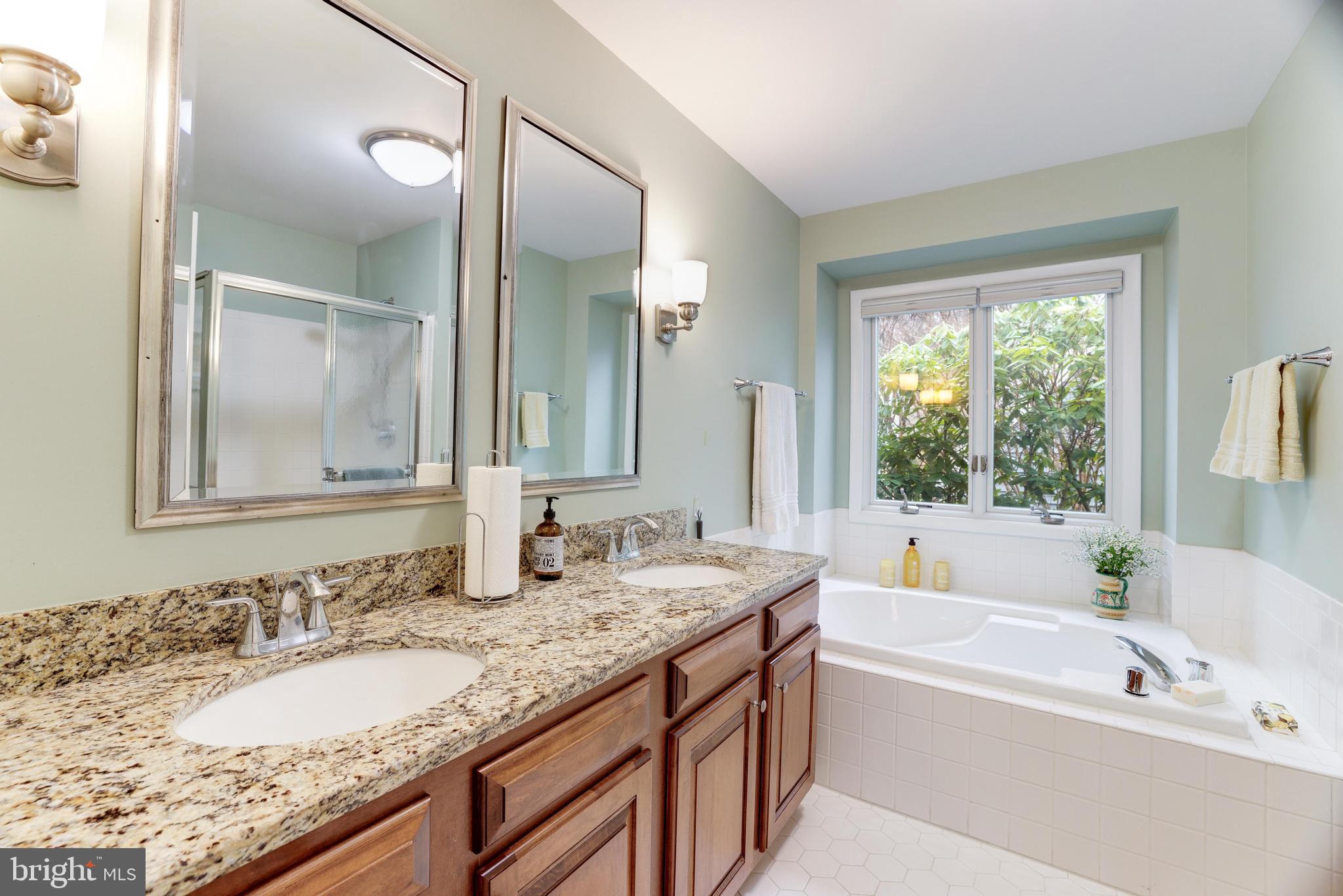 1263 Wedgewood Manor Way