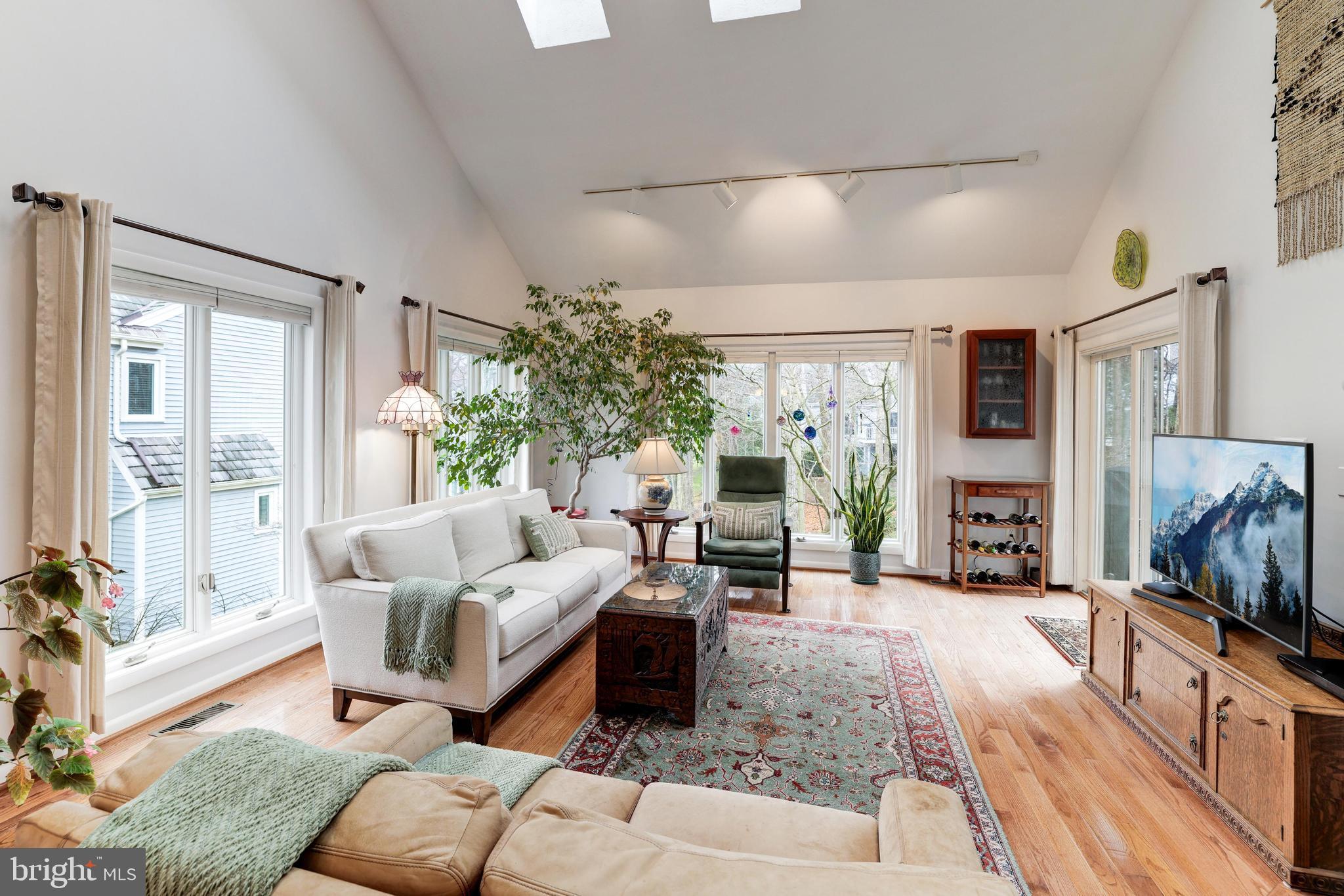 1263 Wedgewood Manor Way