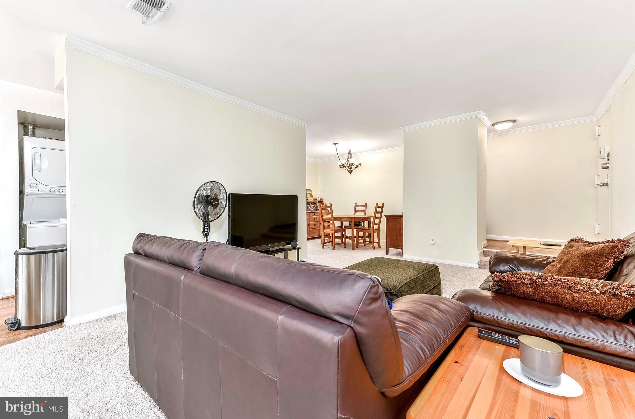 11256 Chestnut Grove Sq #243