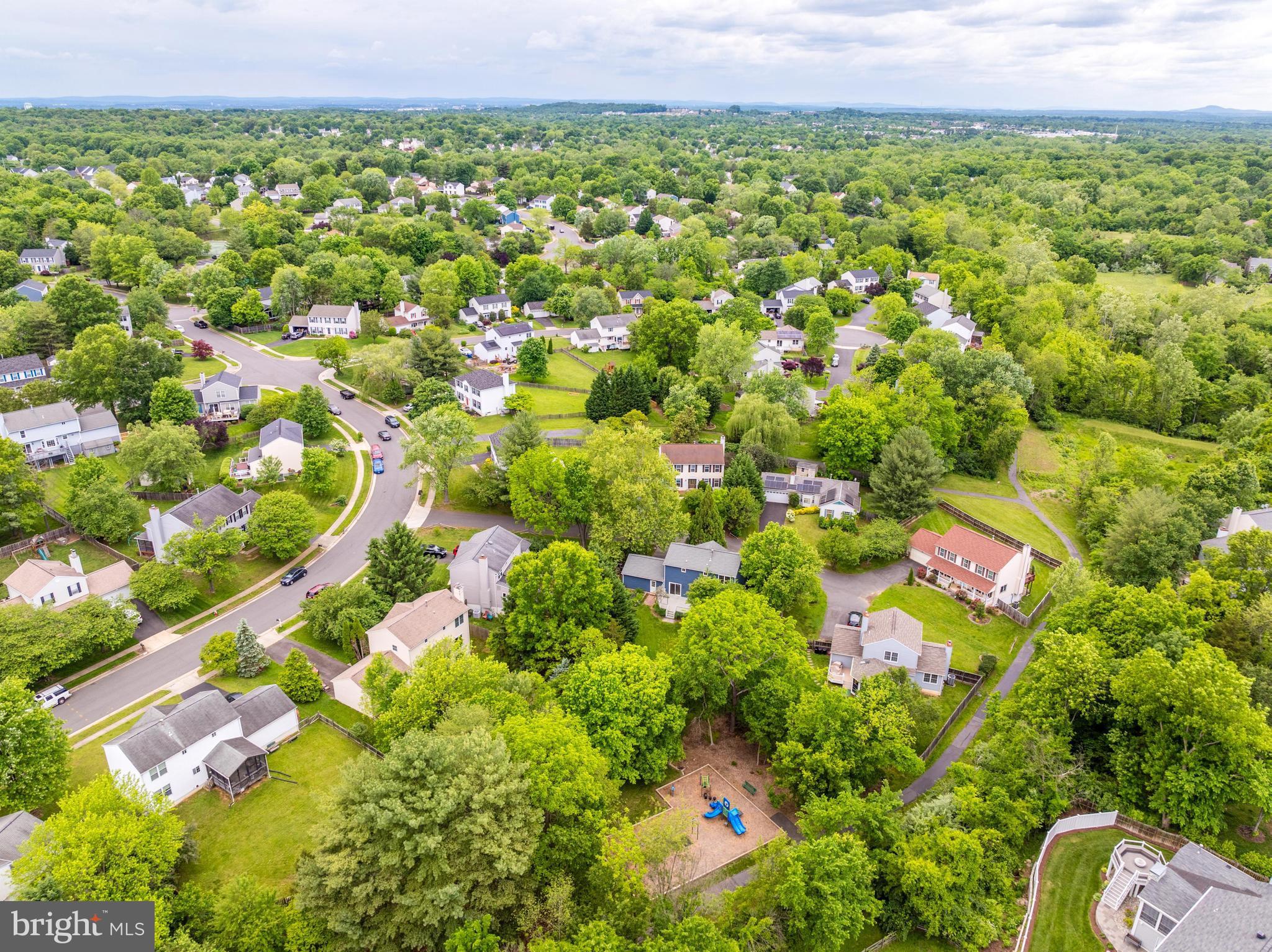 1404 Kingsvale Cir