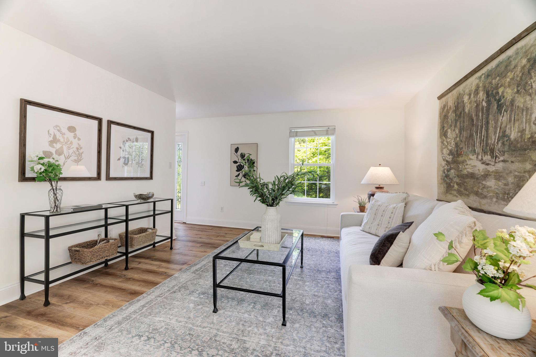 1404 Kingsvale Cir