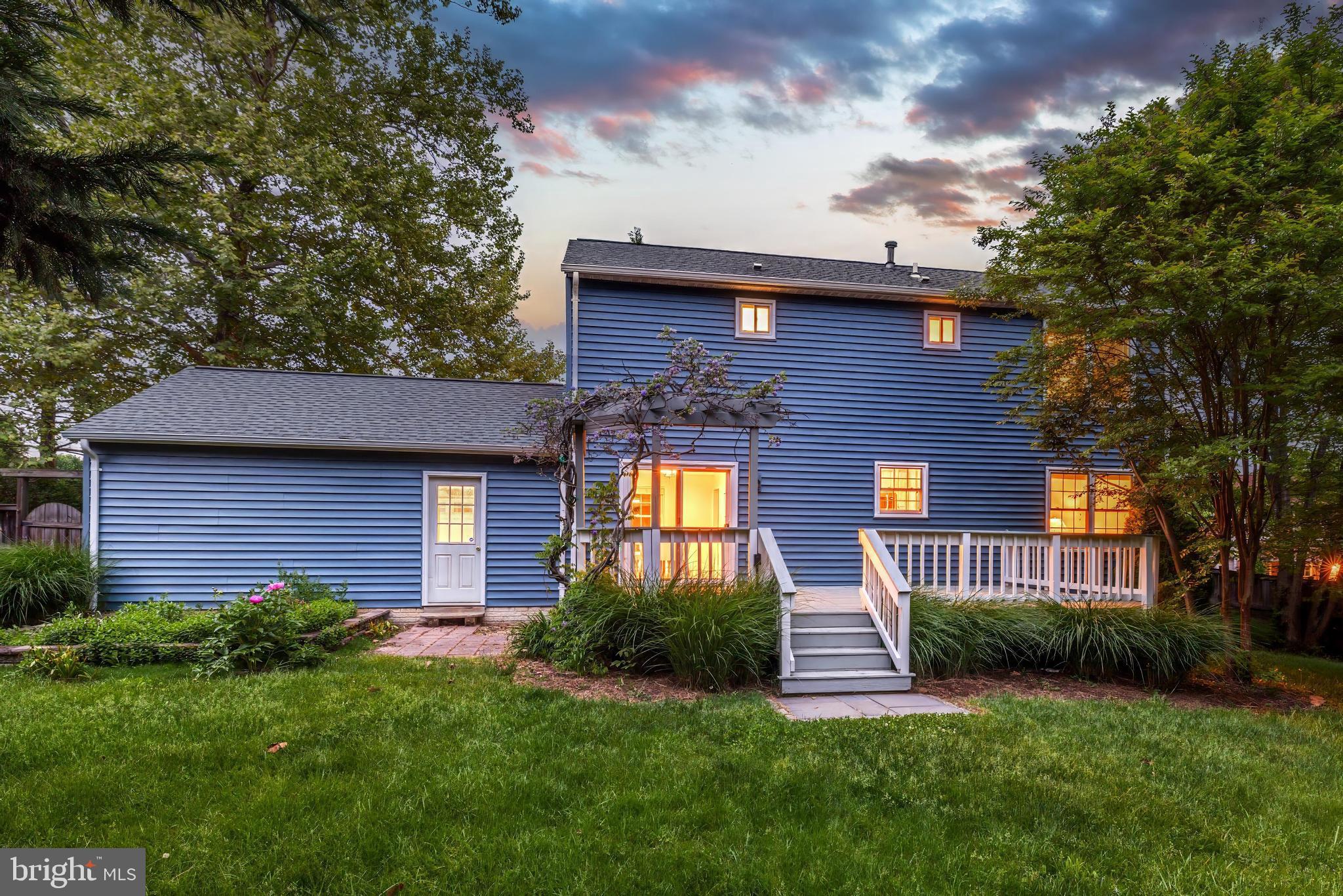 1404 Kingsvale Cir