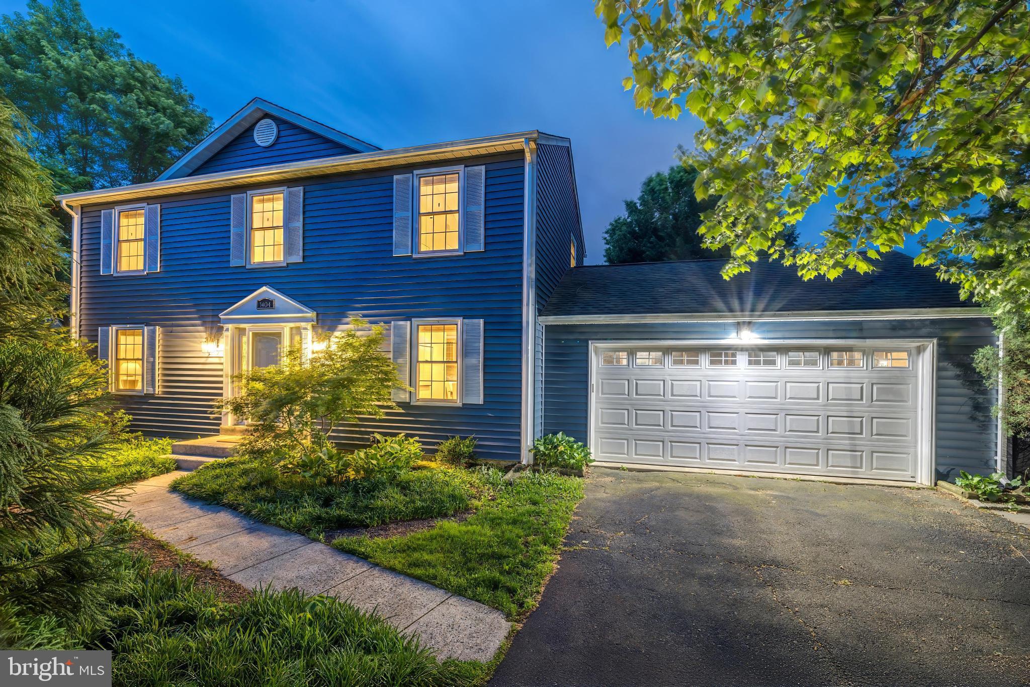 1404 Kingsvale Cir