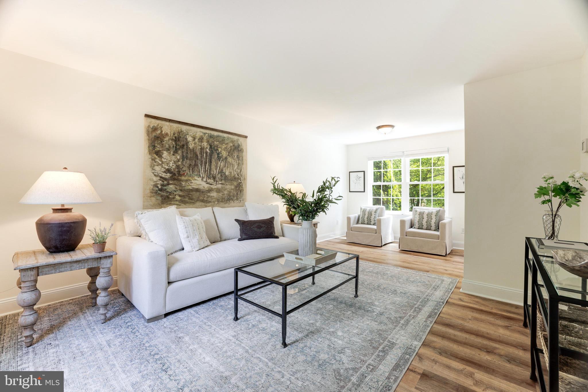 1404 Kingsvale Cir