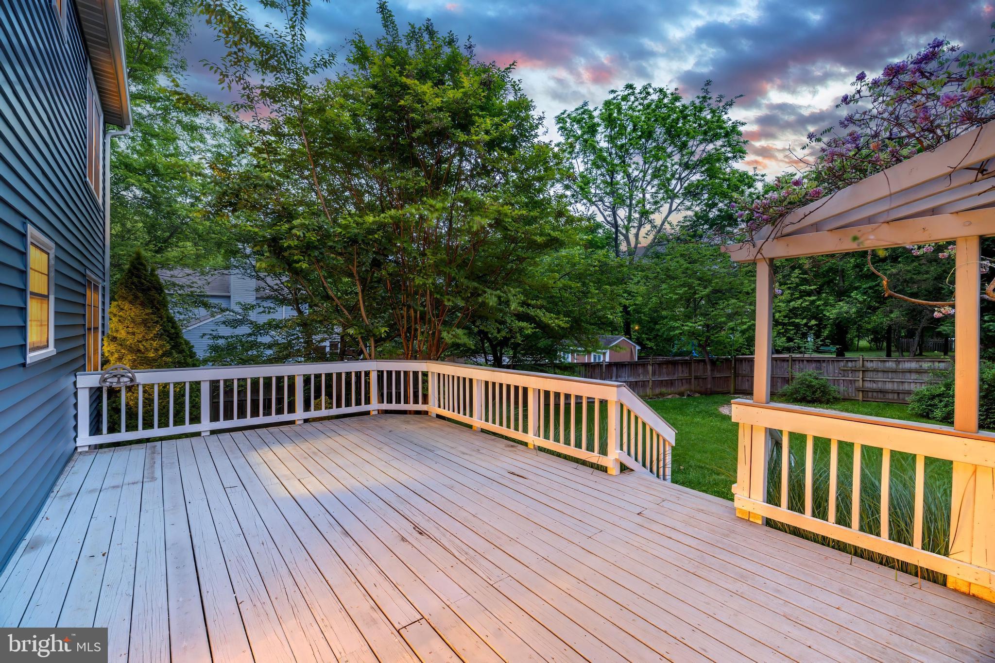 1404 Kingsvale Cir