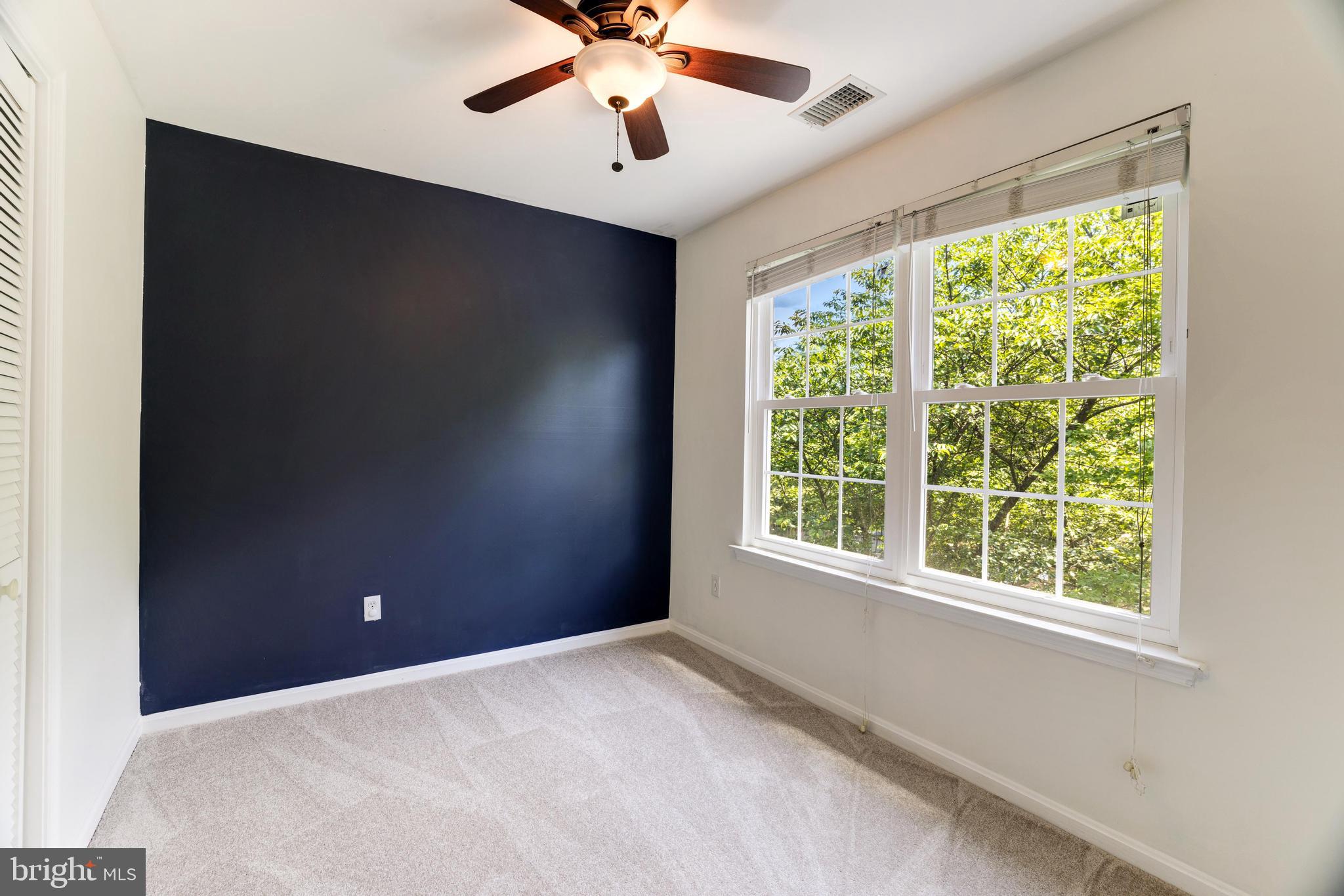 1404 Kingsvale Cir