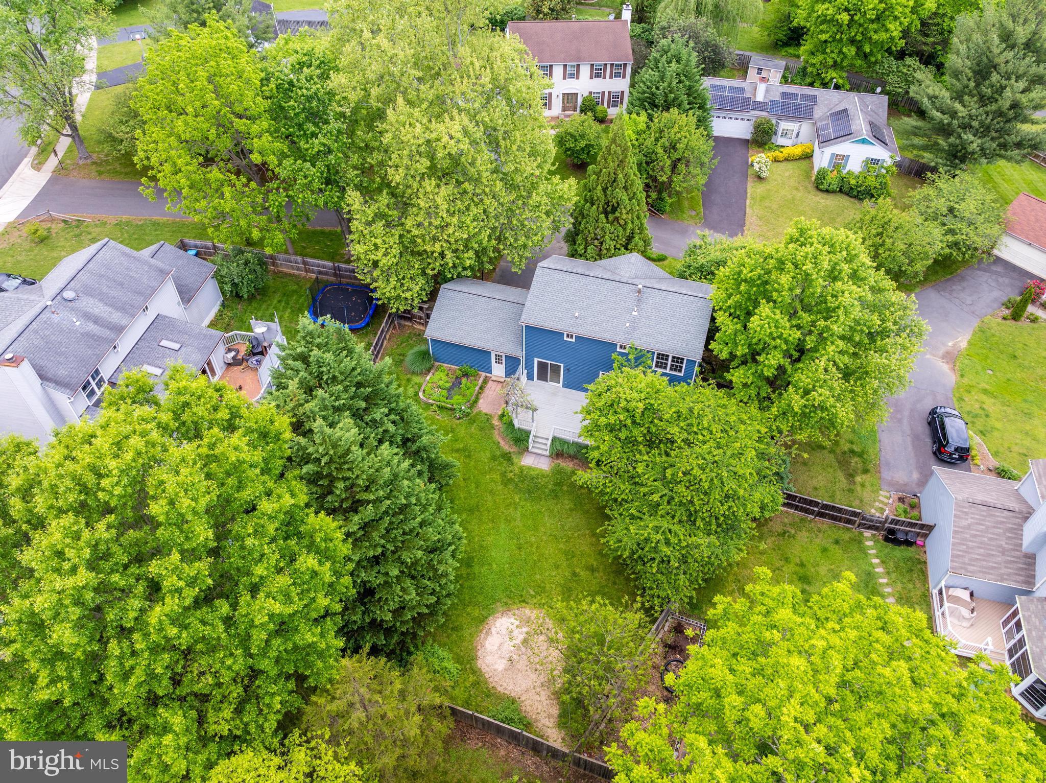 1404 Kingsvale Cir