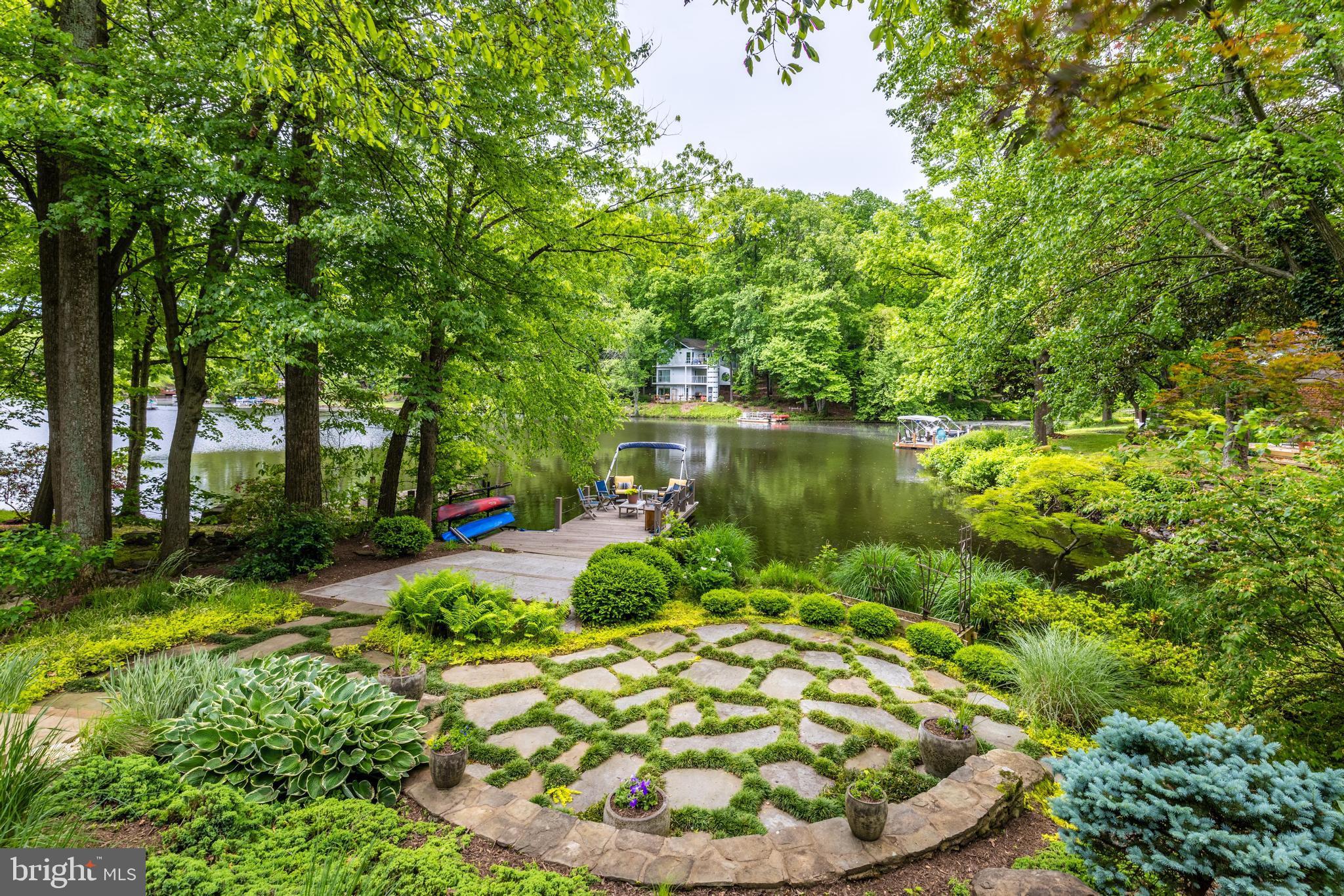 1926 Upper Lake Dr