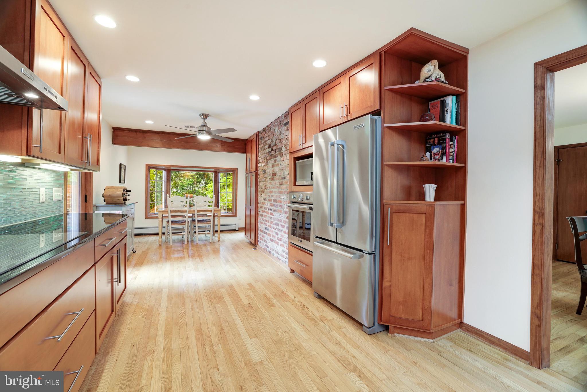 922 Constellation Dr