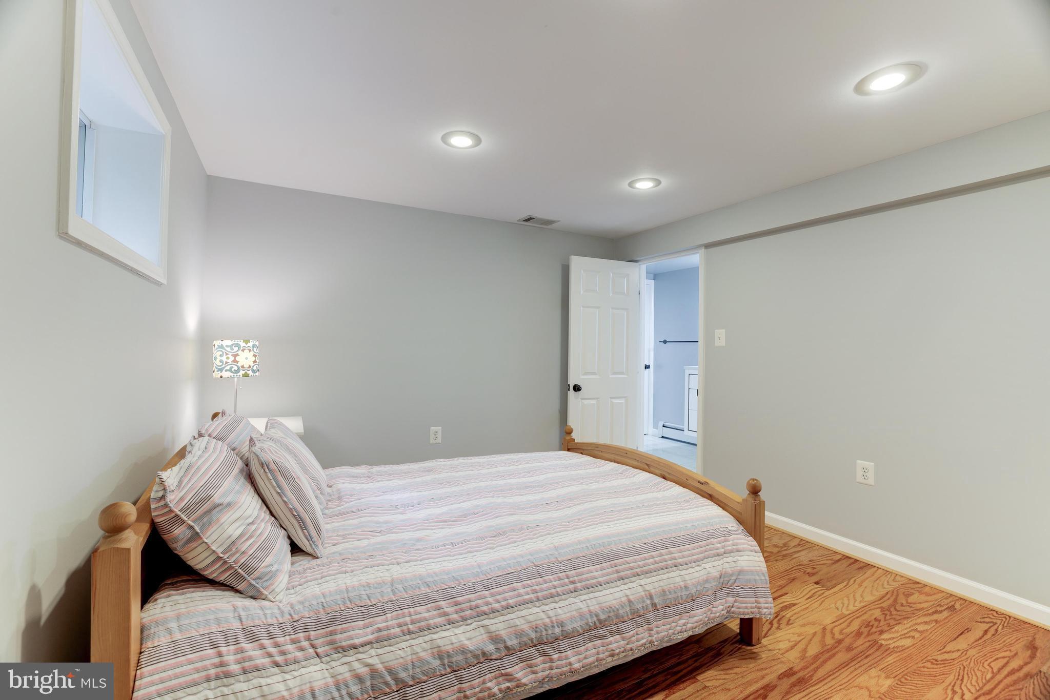 922 Constellation Dr