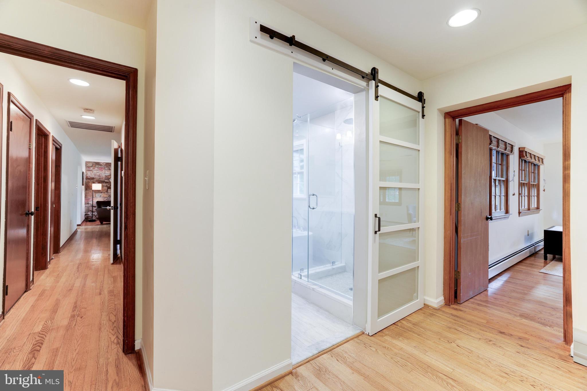 922 Constellation Dr