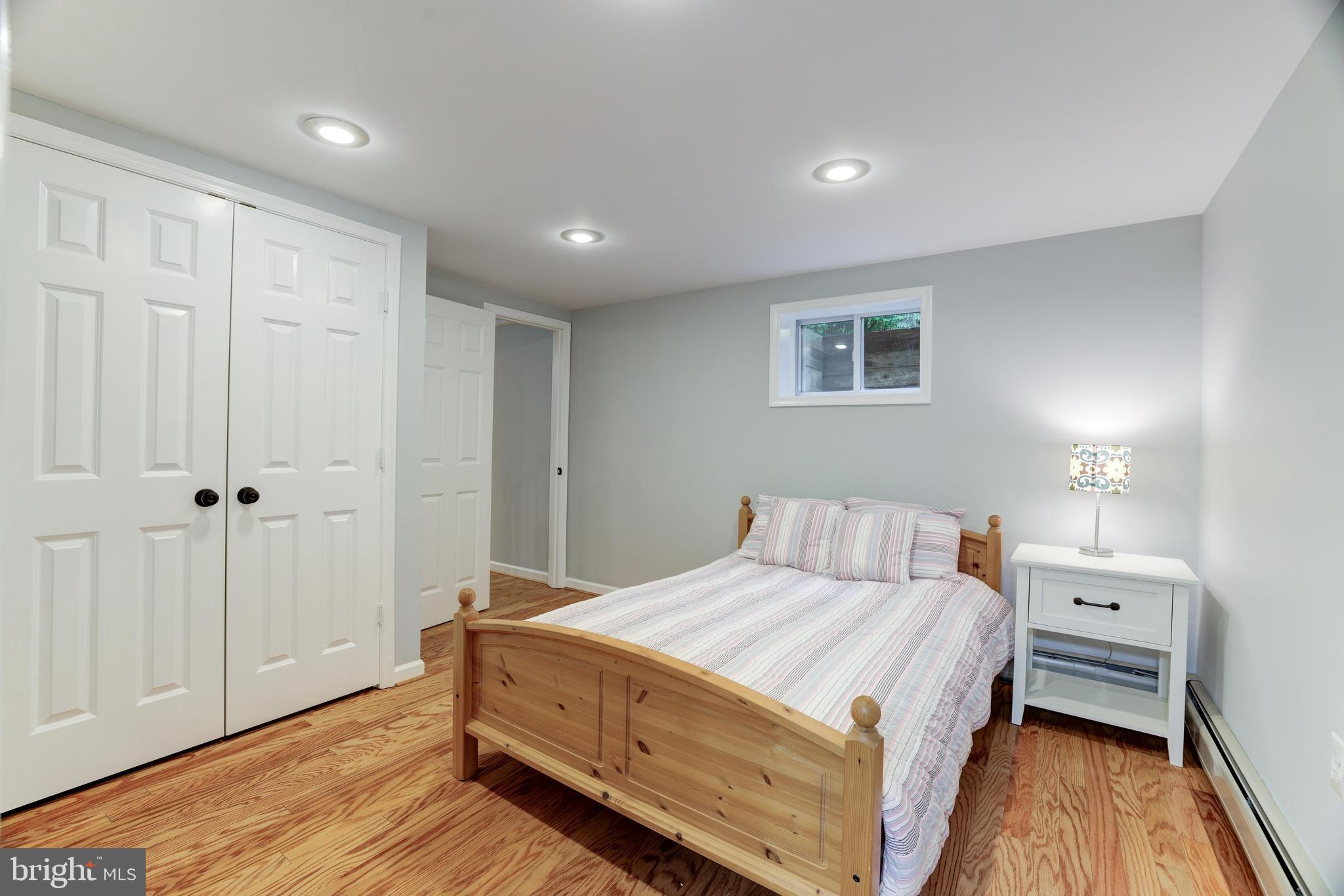 922 Constellation Dr