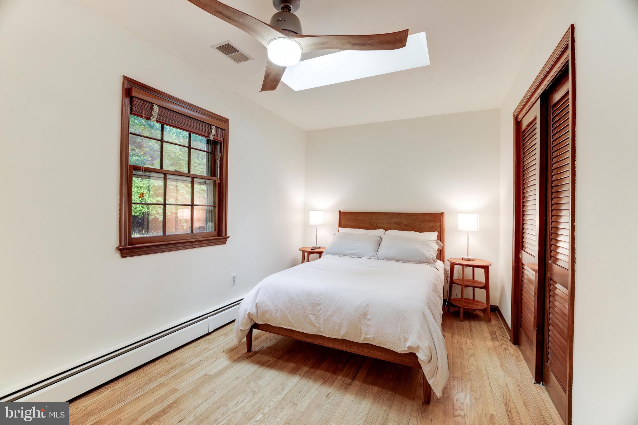 922 Constellation Dr