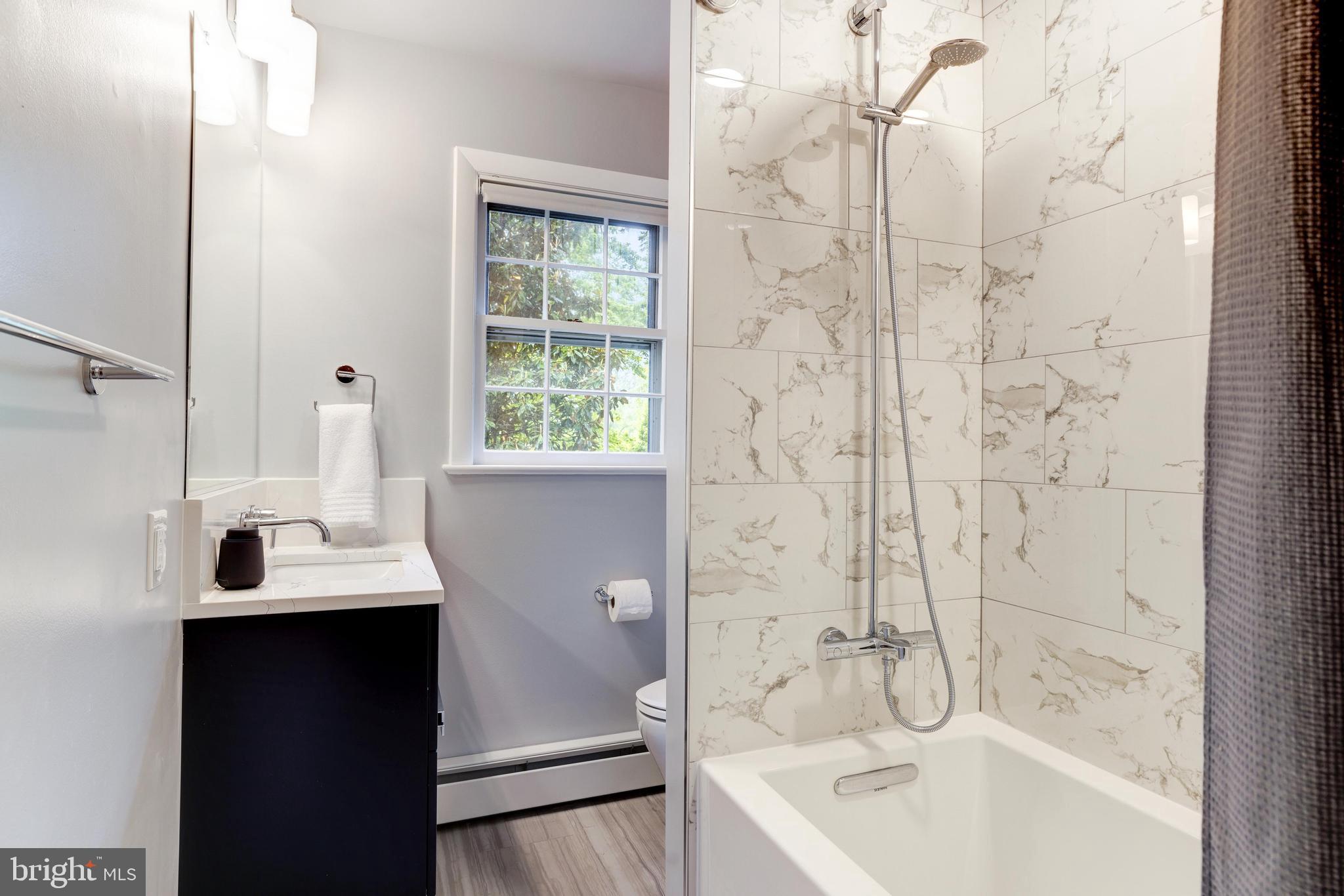 922 Constellation Dr