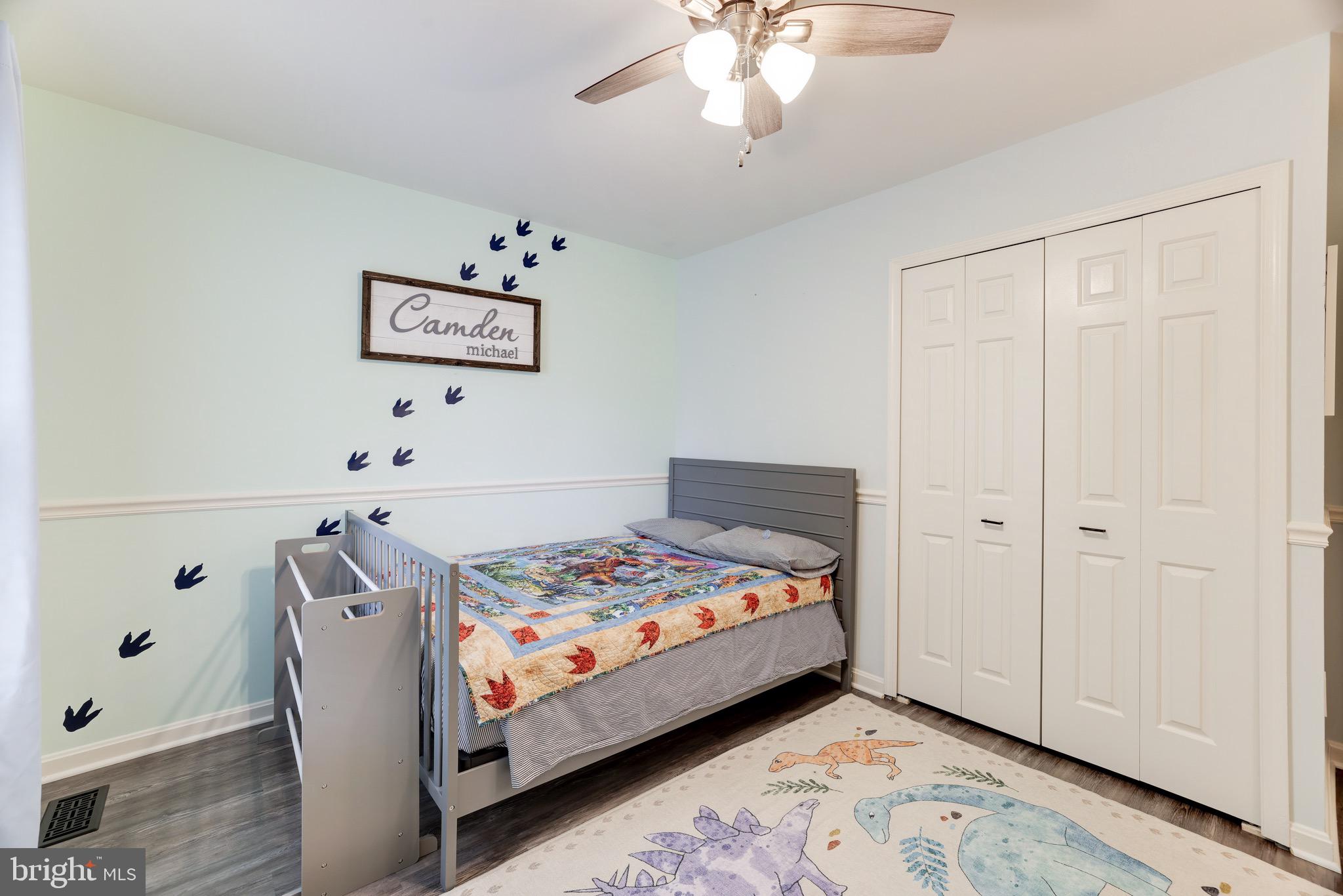999 Crestview Dr
