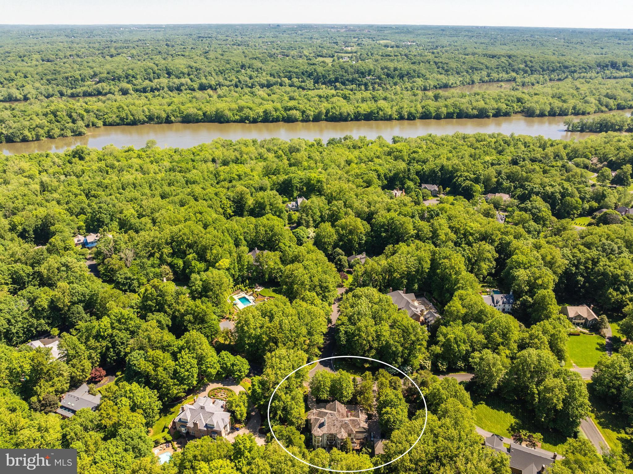 10005 Windy Hollow Rd