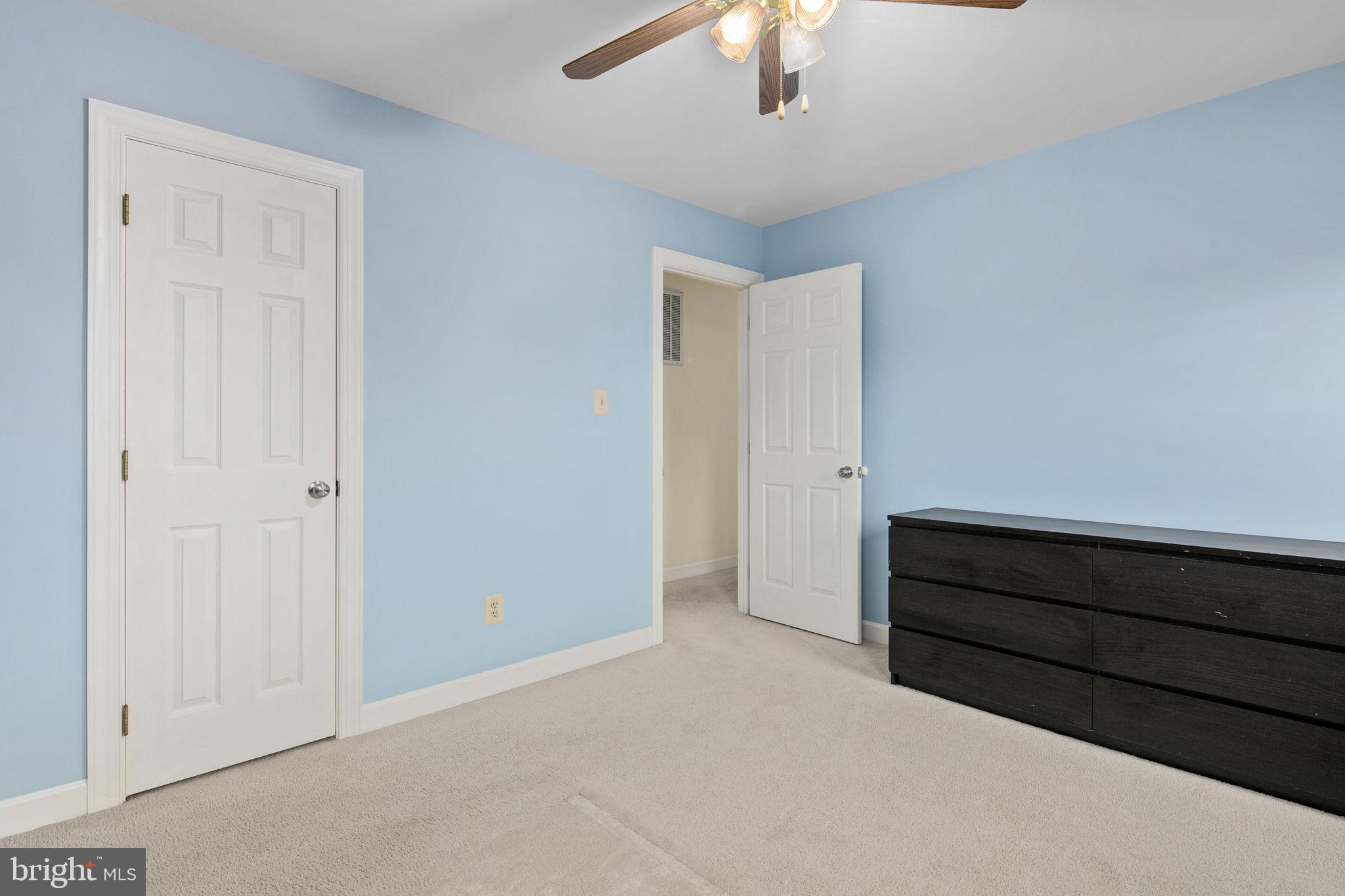 12717 Hitchcock Ct