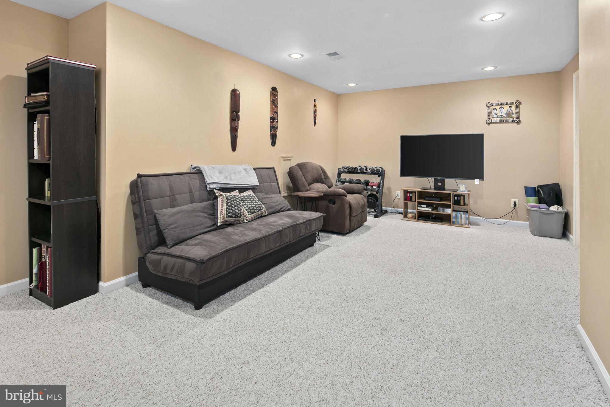 12717 Hitchcock Ct