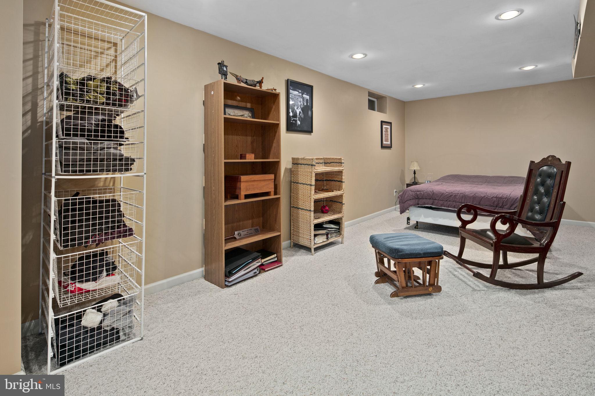 12717 Hitchcock Ct