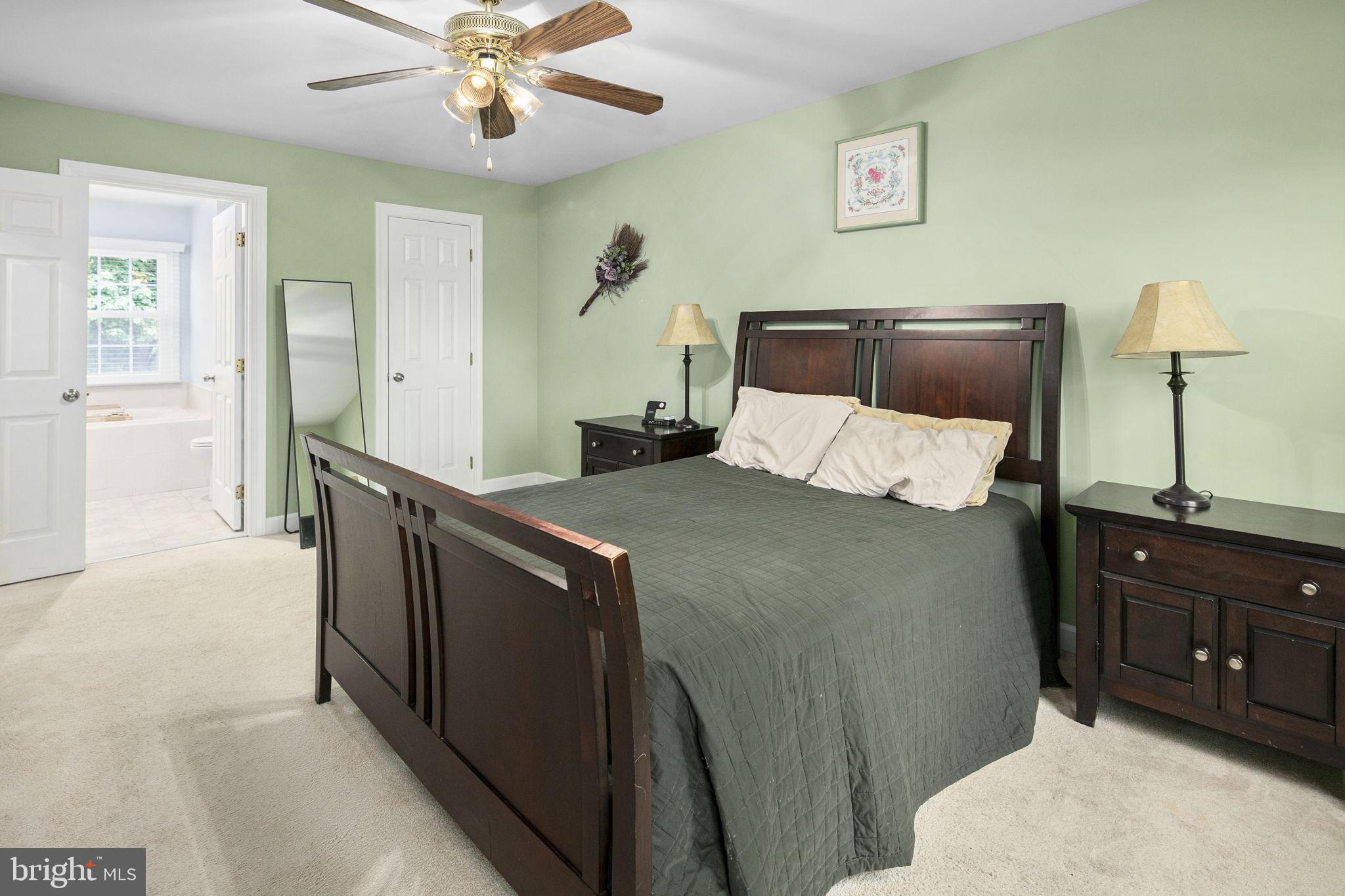 12717 Hitchcock Ct