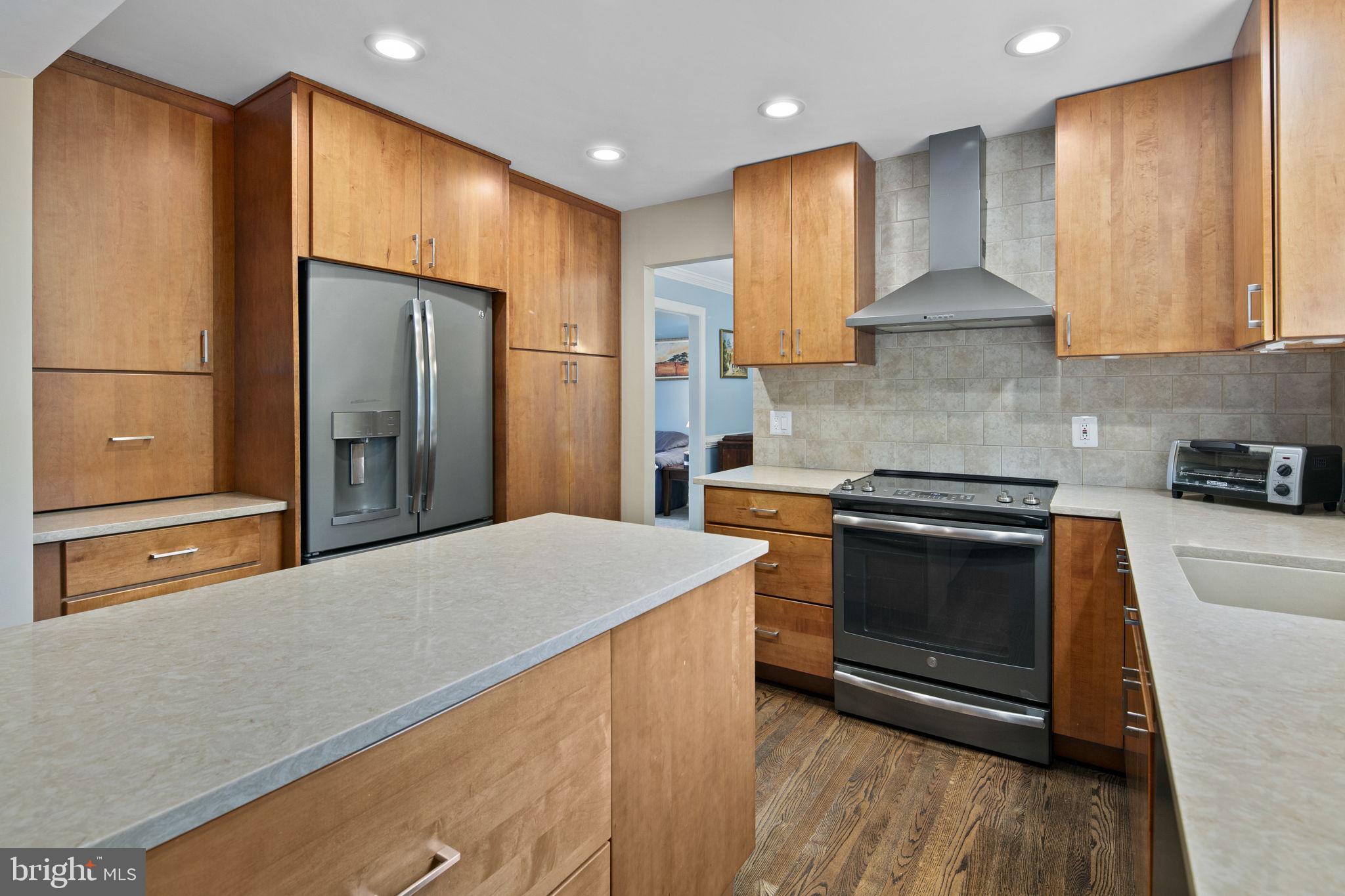 12717 Hitchcock Ct