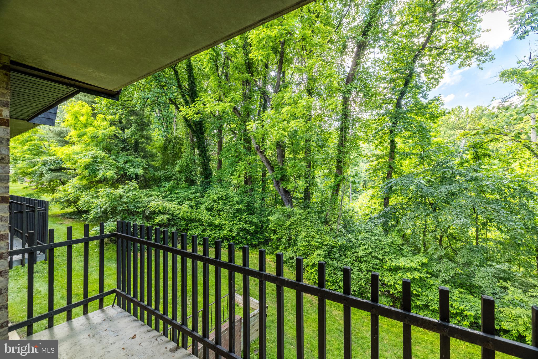 11600 Vantage Hill Rd #12c