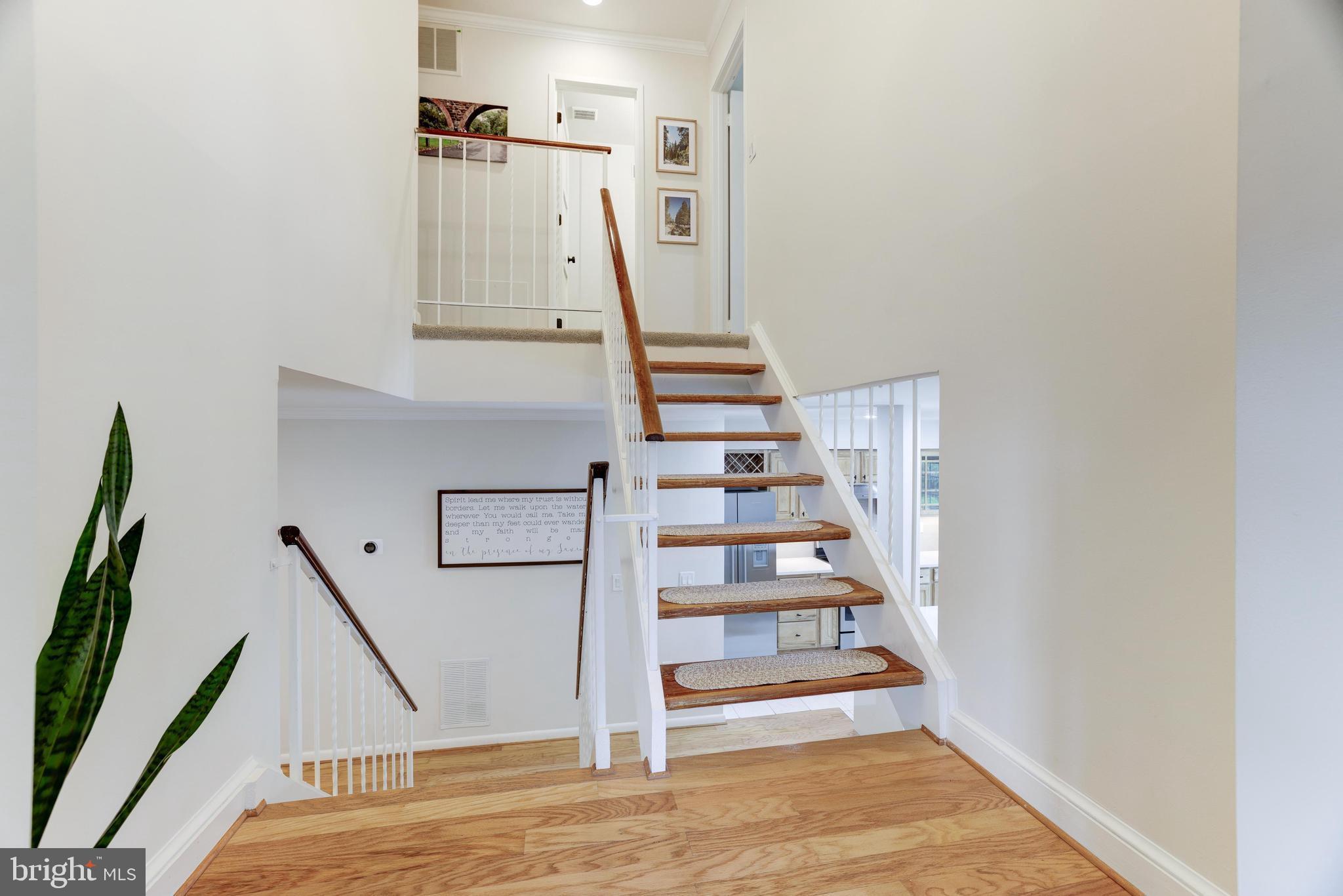11328 Headlands Ct