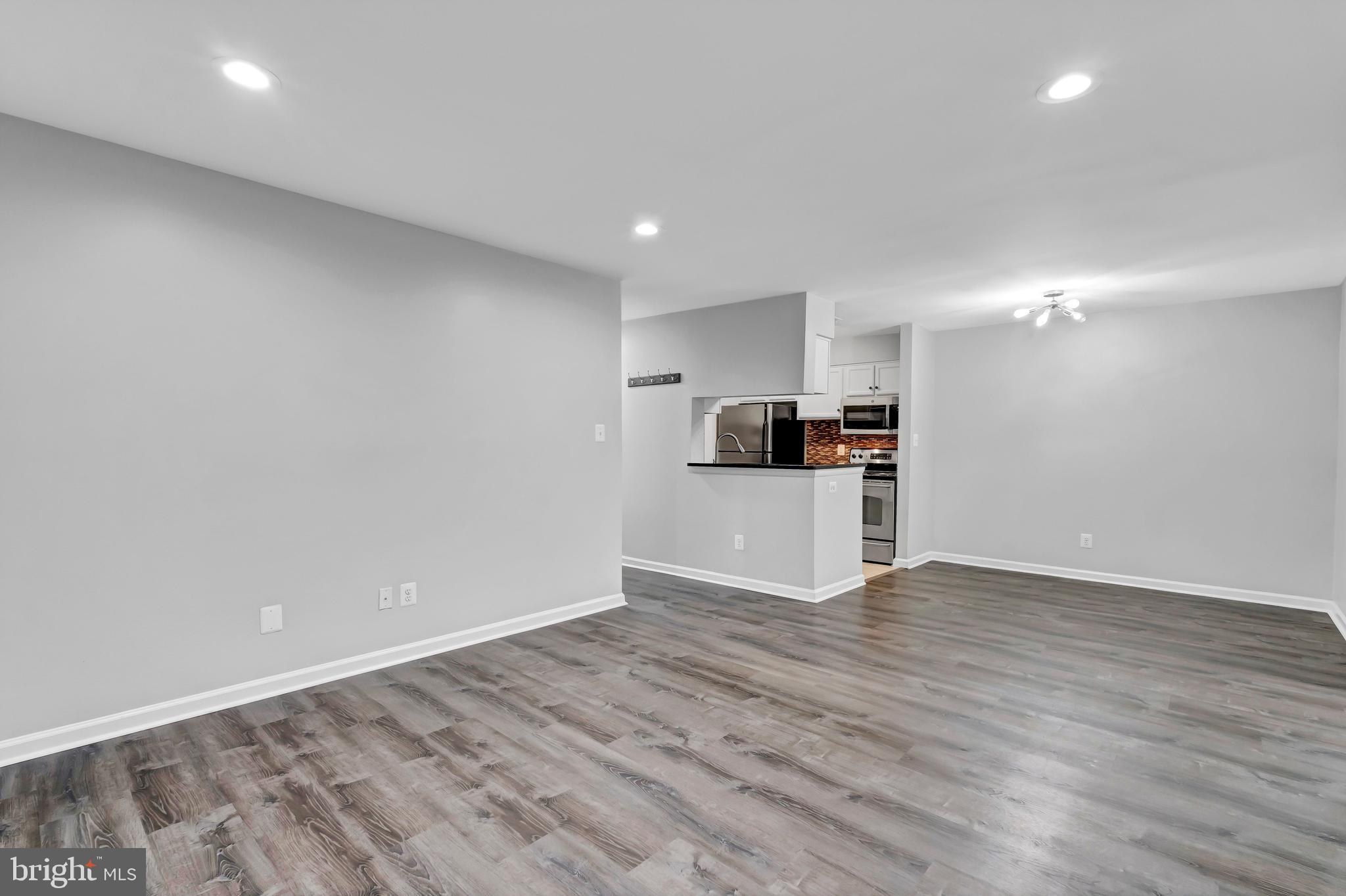 1727 Ascot Way #D
