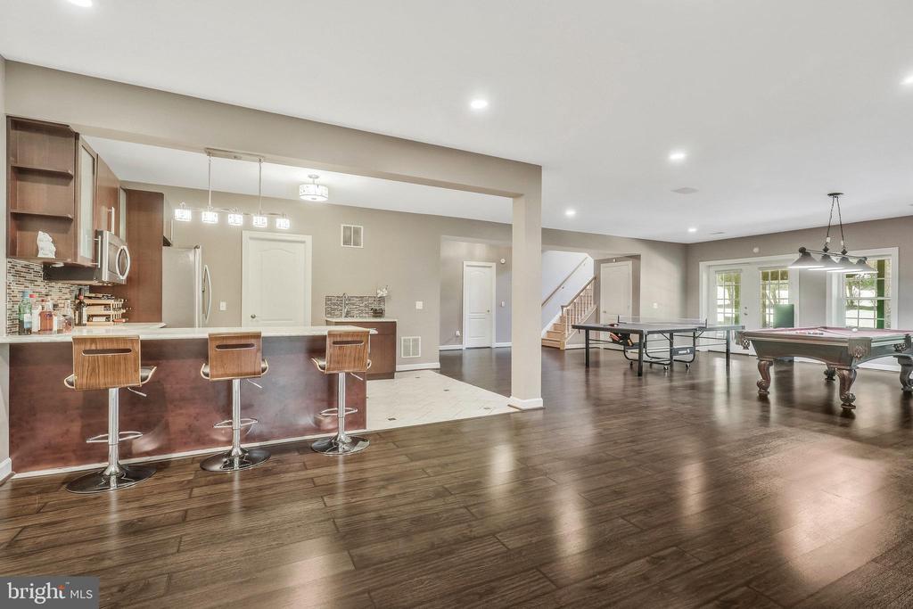 10403 van Patten Ln