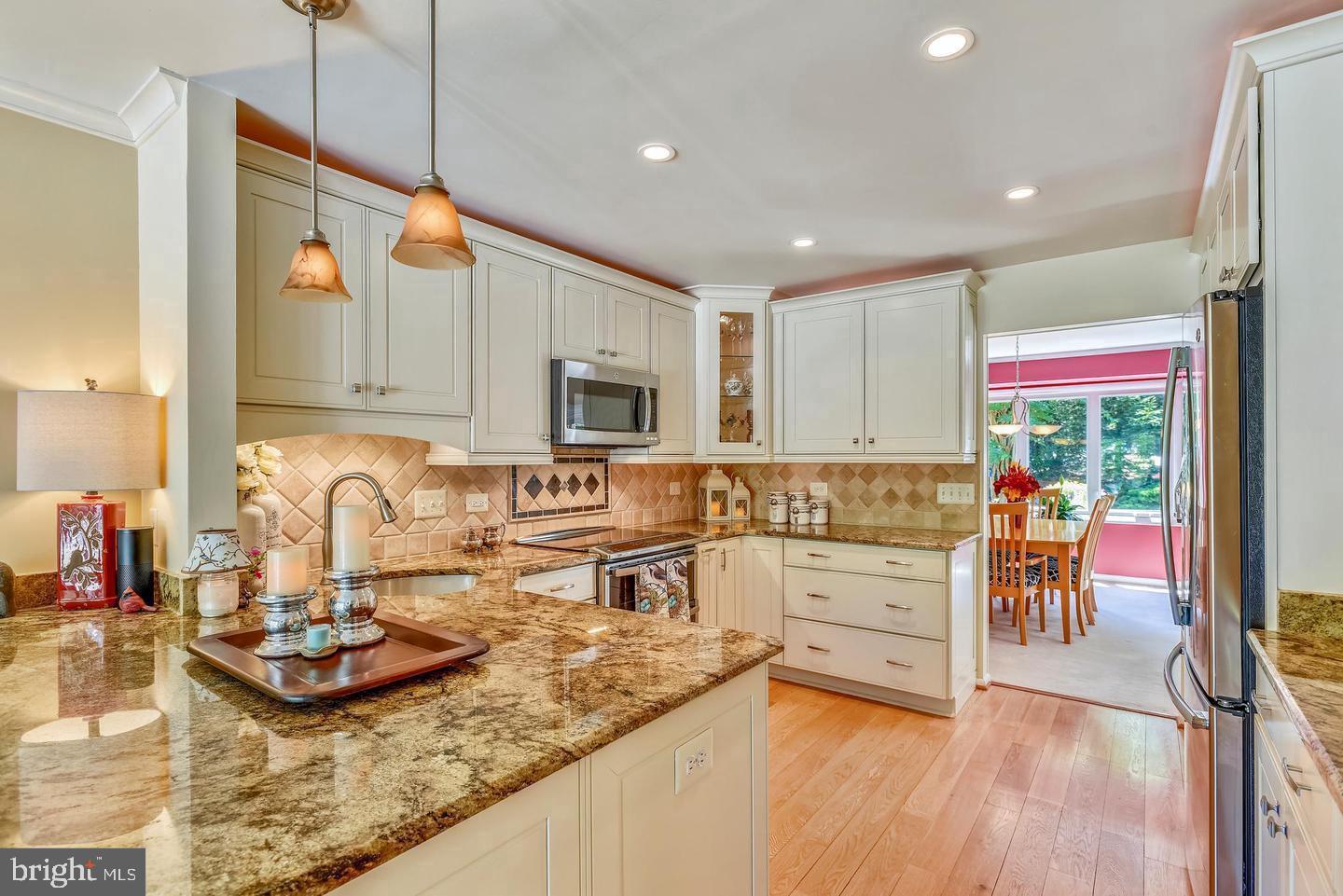 11627 CHAPEL CROSS WAY