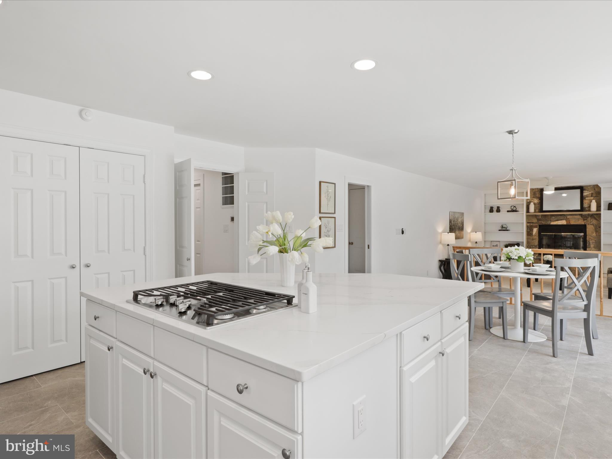 5796 WESTCHESTER STREET