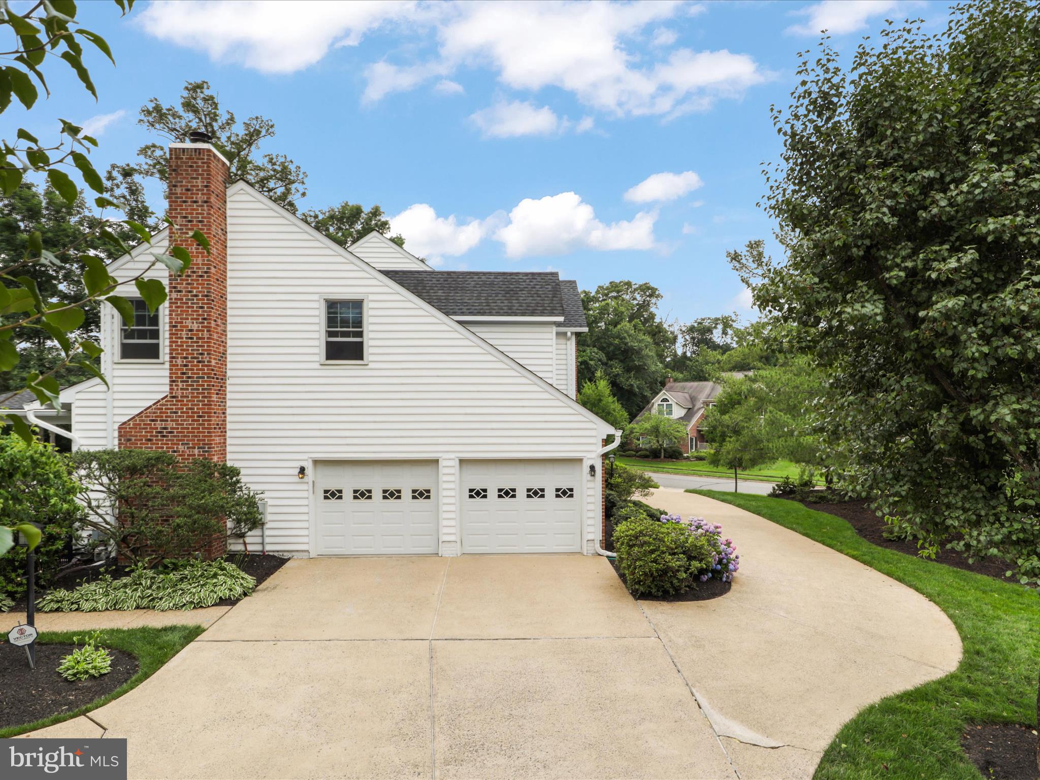 5796 WESTCHESTER STREET