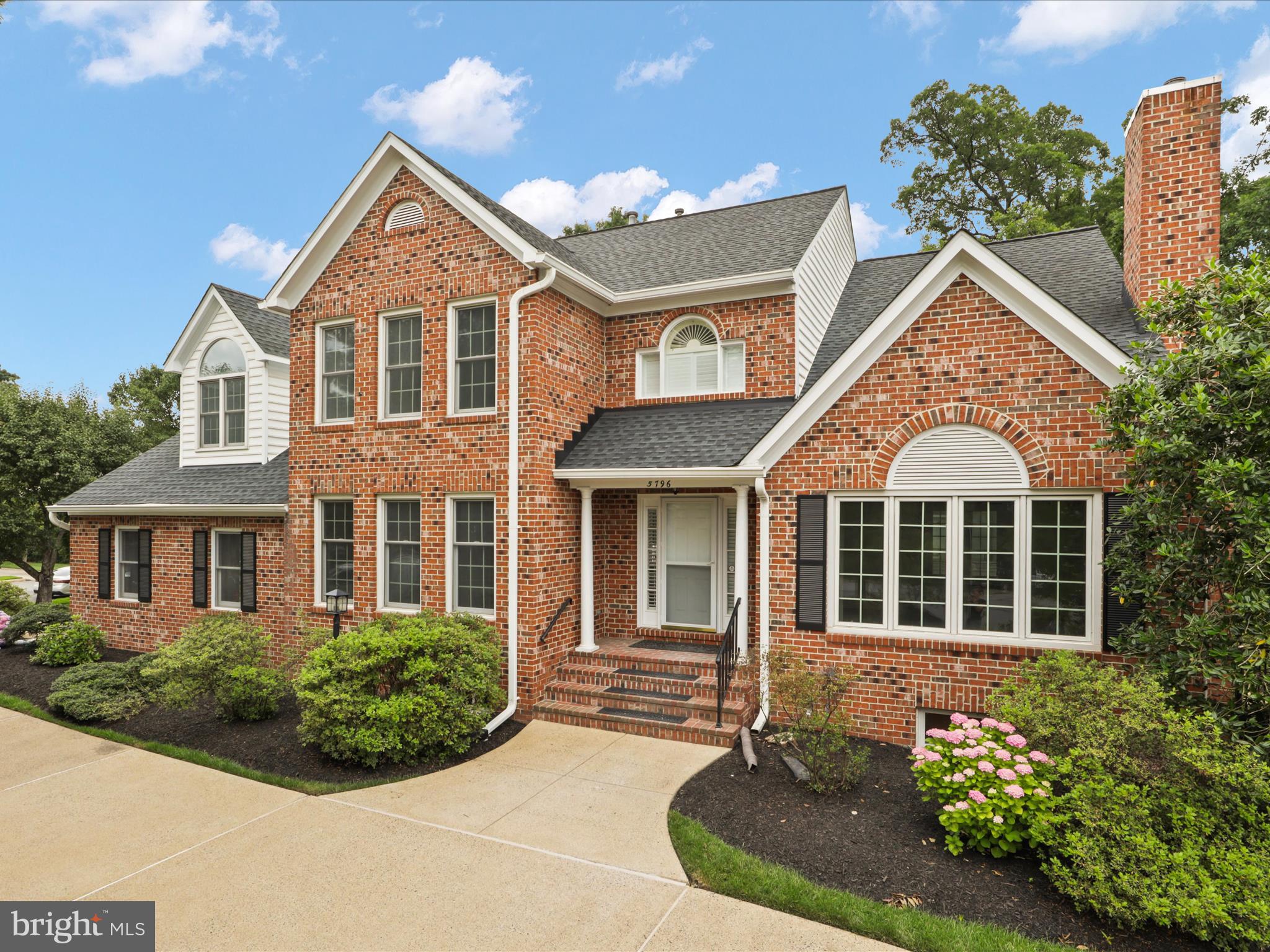 5796 WESTCHESTER STREET