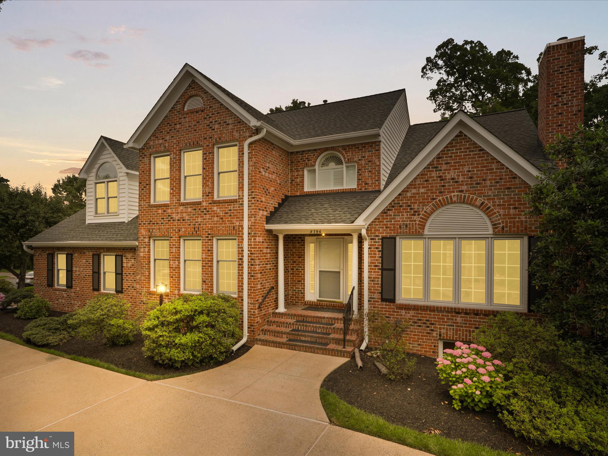 5796 WESTCHESTER STREET