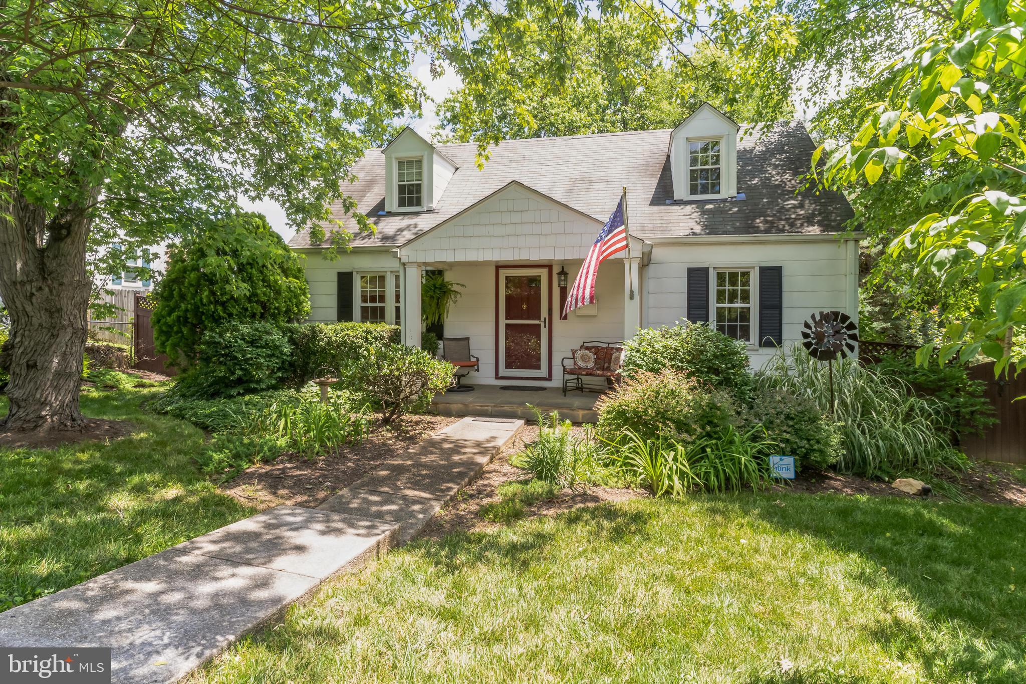 2905 OAK KNOLL DRIVE