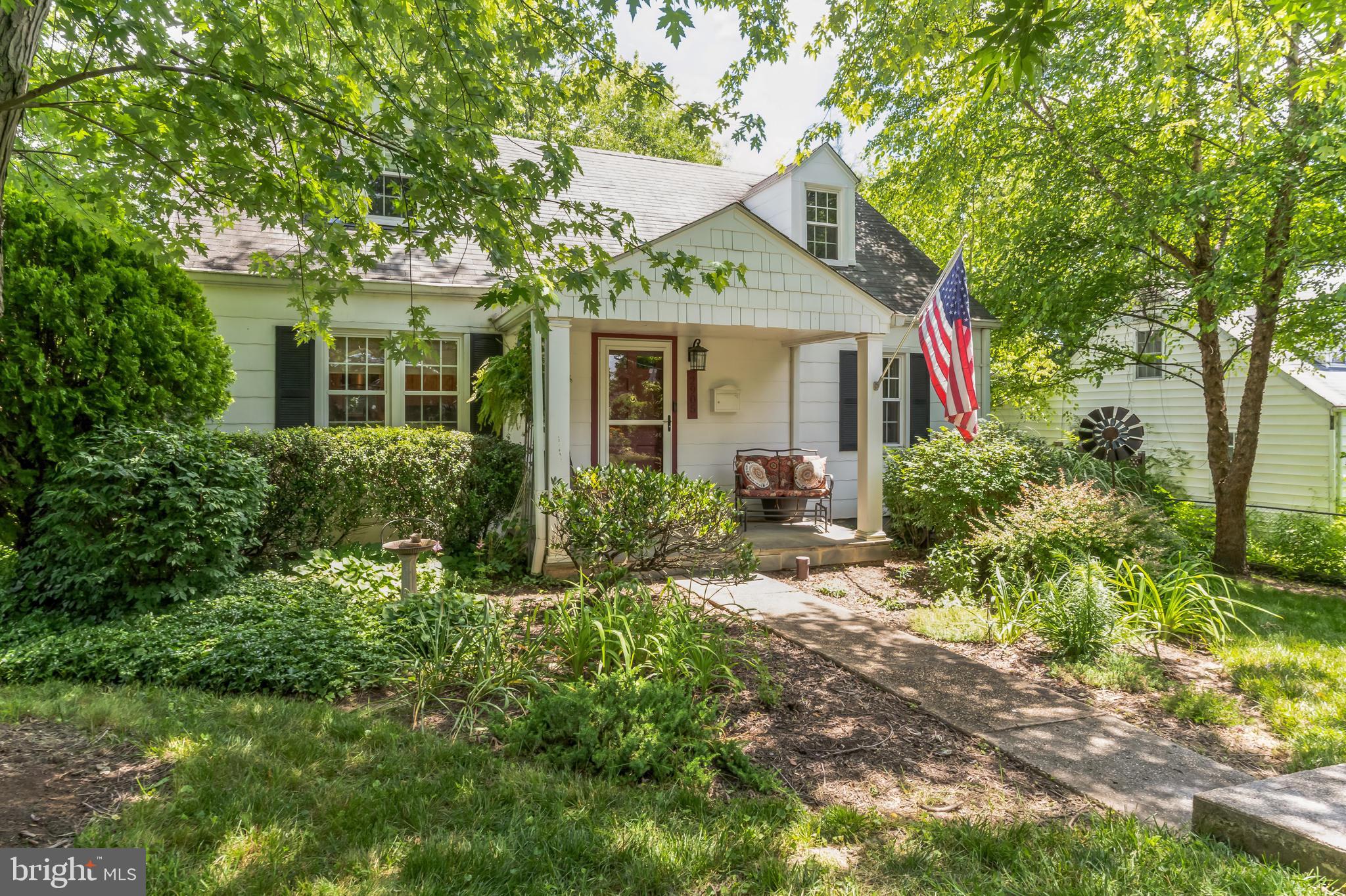 2905 OAK KNOLL DRIVE