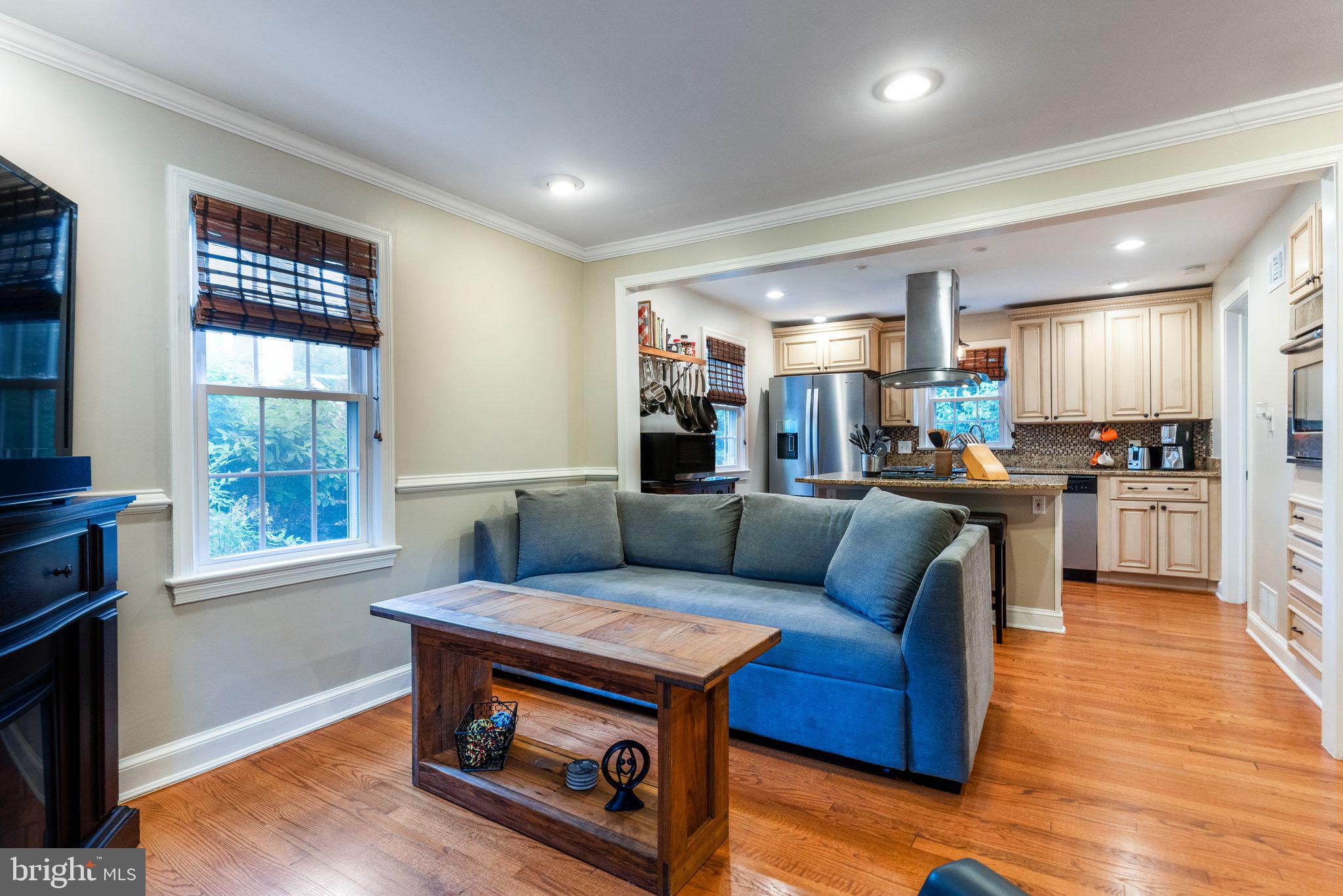 2905 OAK KNOLL DRIVE