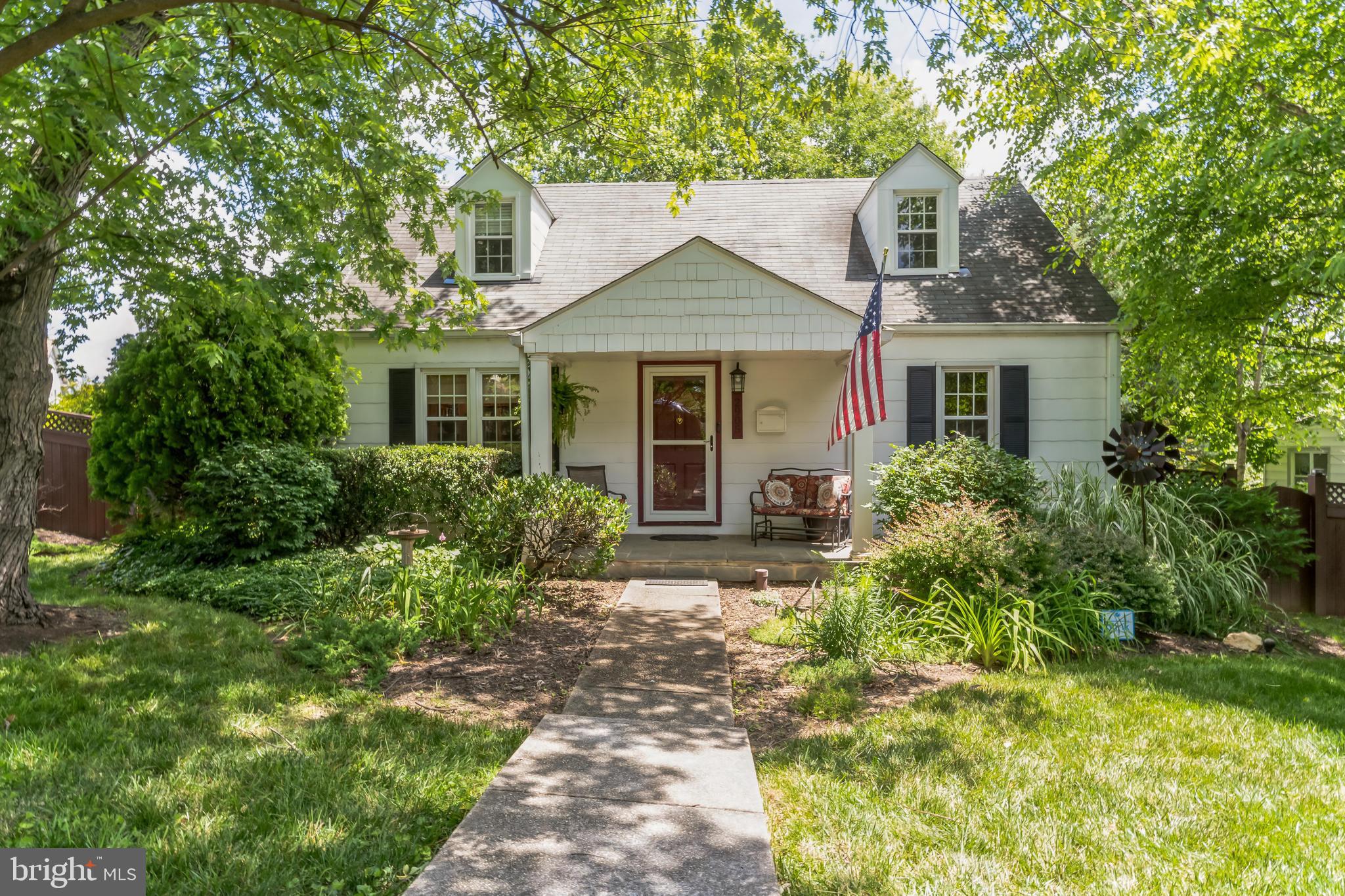 2905 OAK KNOLL DRIVE