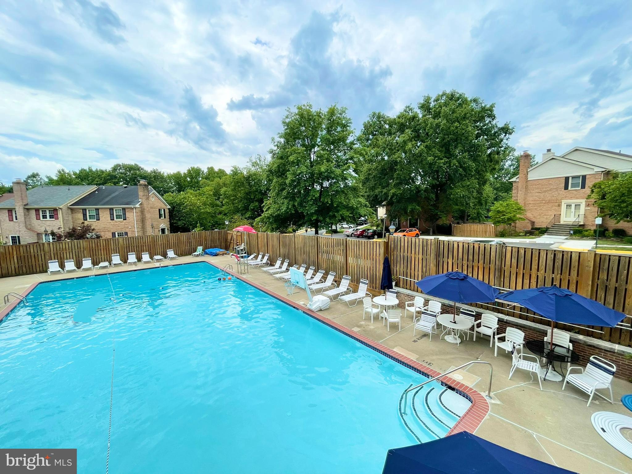 2748 Carter Farm Ct