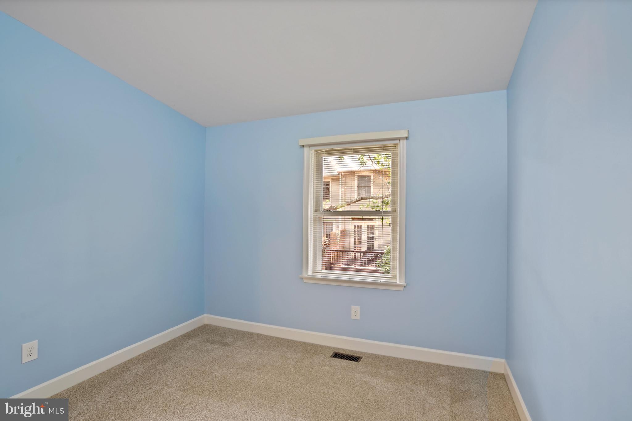 3915 GREEN LOOK COURT