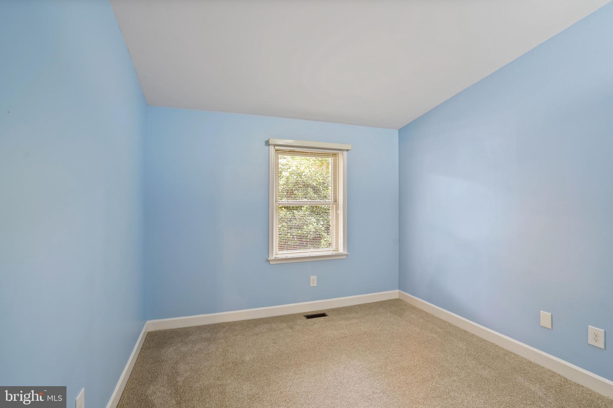 3915 GREEN LOOK COURT