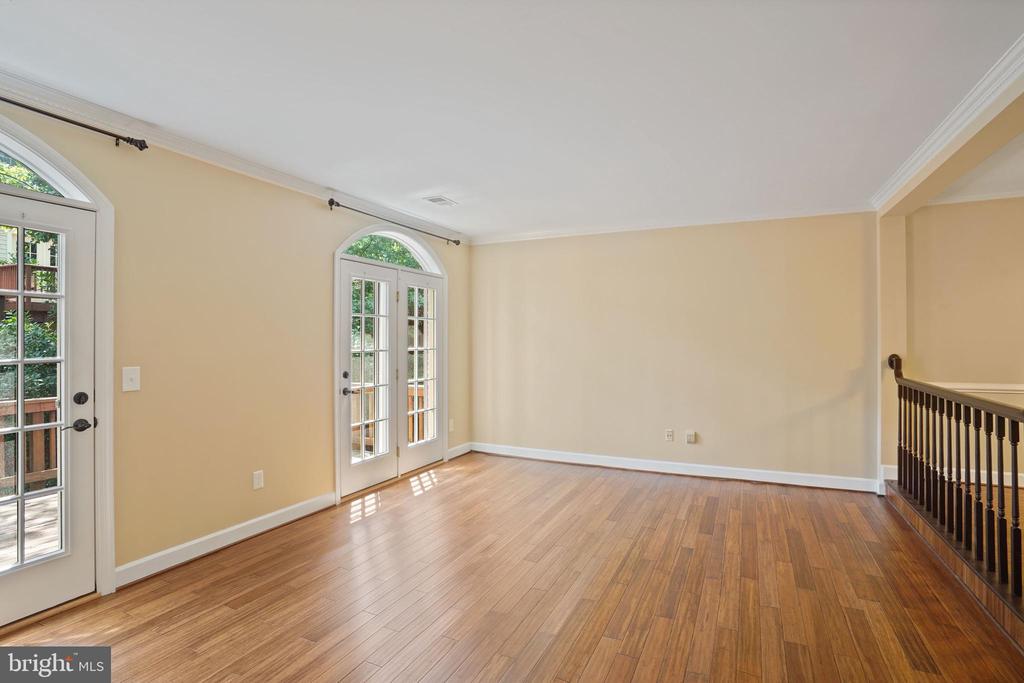 3915 GREEN LOOK COURT