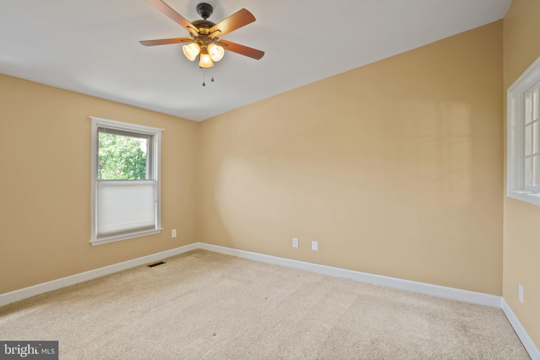 3915 GREEN LOOK COURT