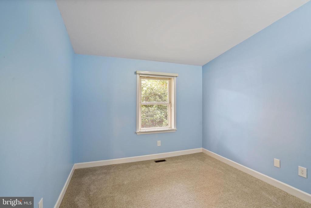 3915 GREEN LOOK COURT