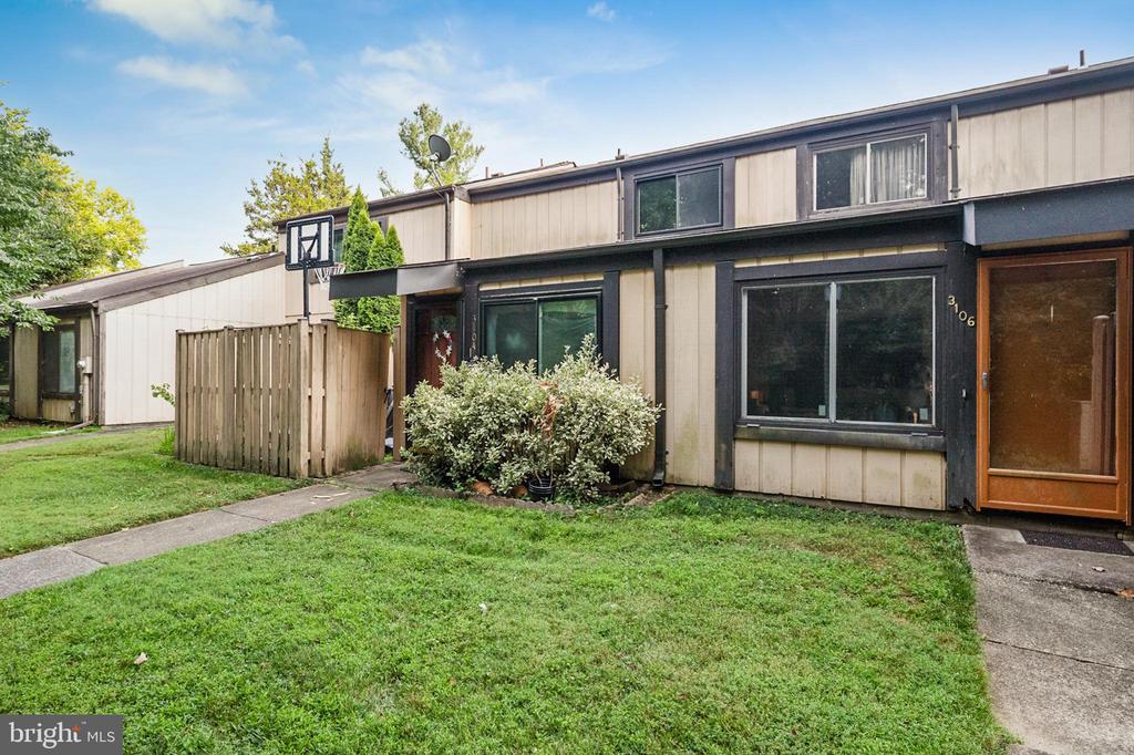 3104 BABASHAW COURT